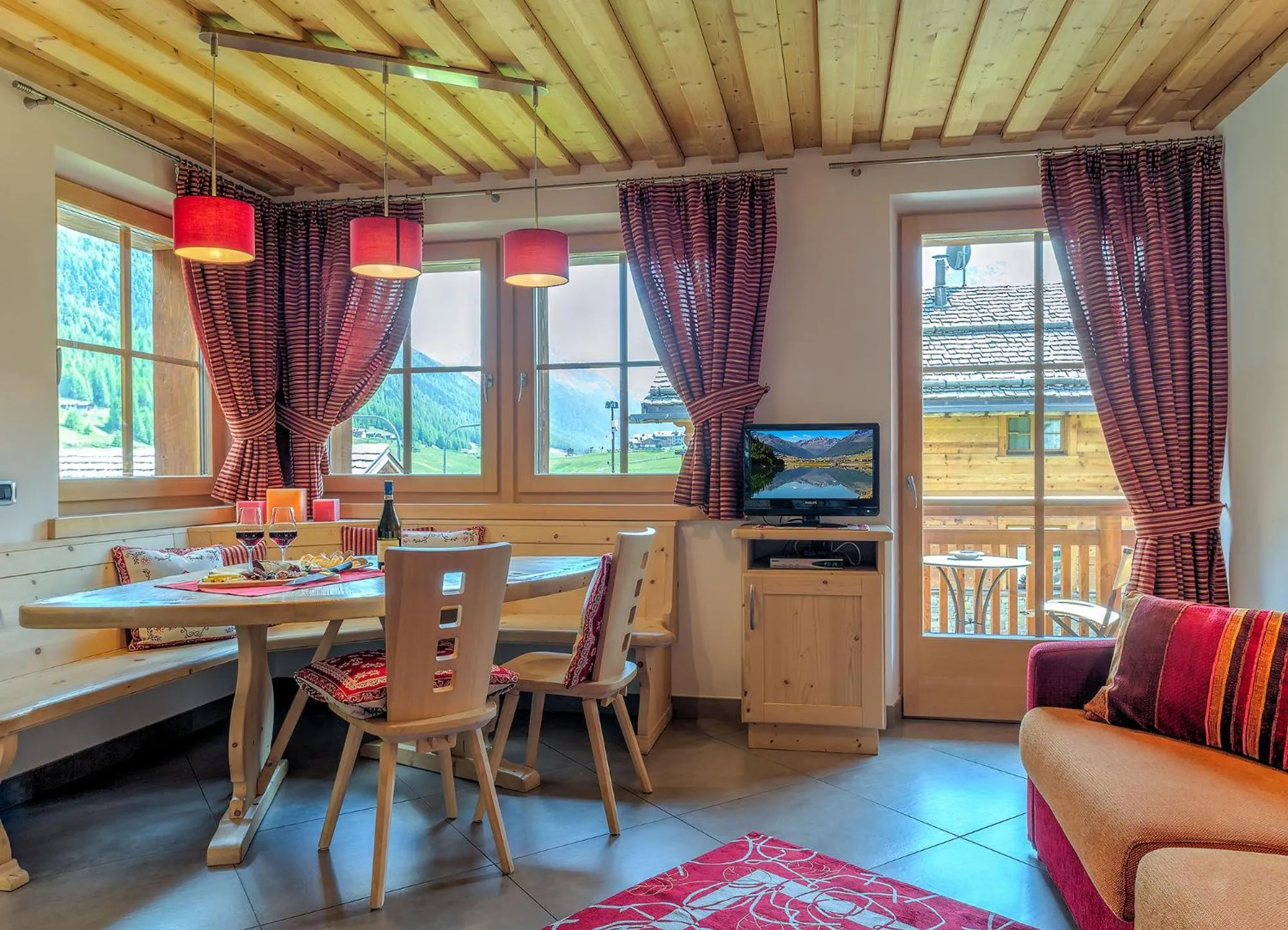 Living room in Chalet Nada