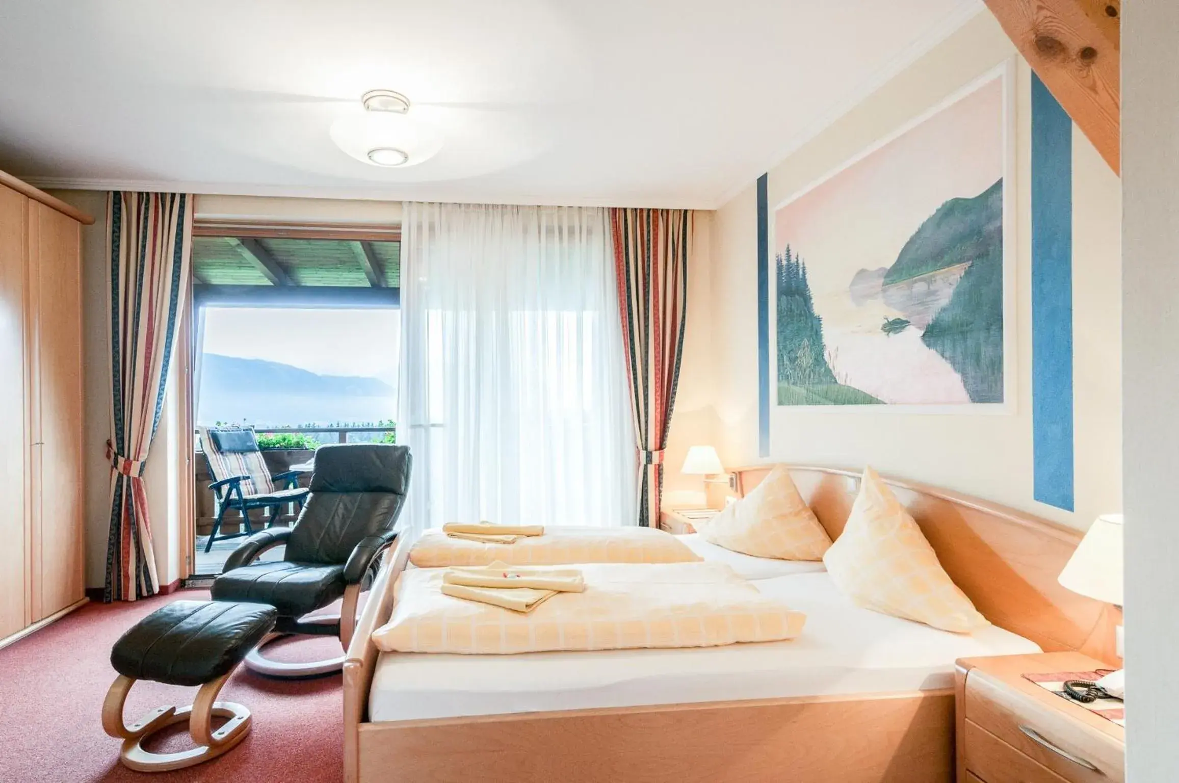 Comfort Double Room in Hotel Landhof Simeter GMBH Comfort Double Room in Hotel Landhof Simeter GMBH