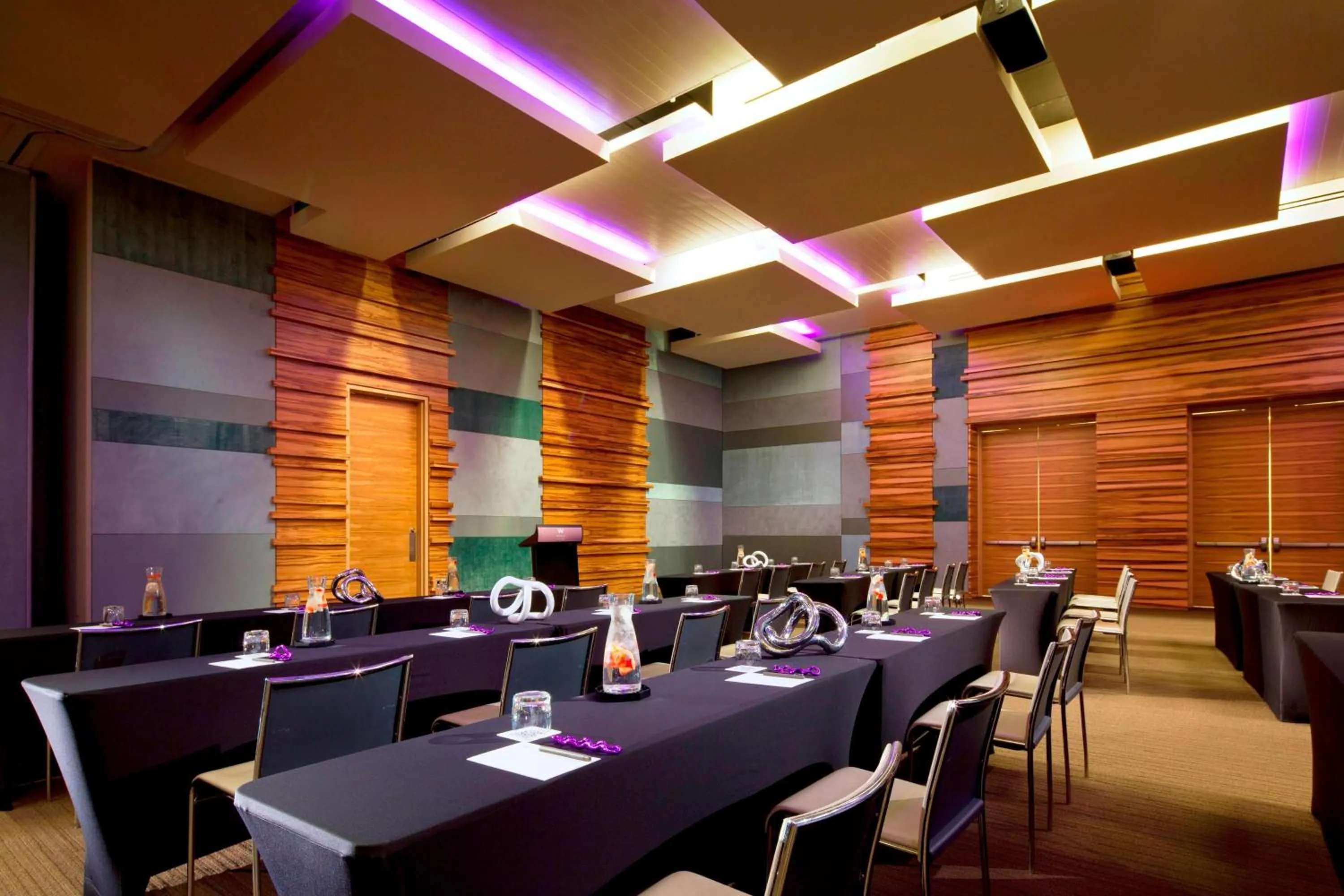Meeting/conference room in W Scottsdale