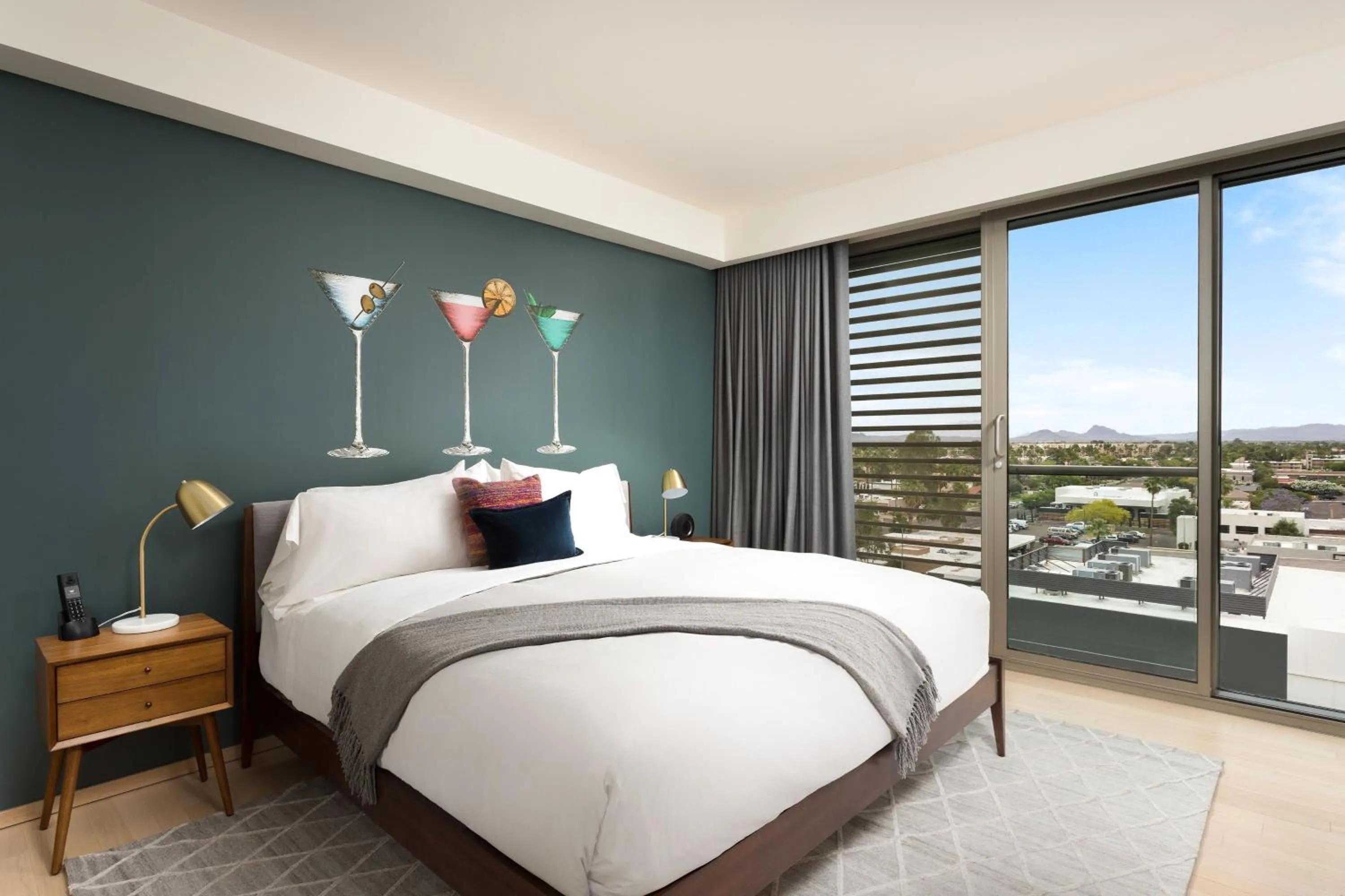 Bedroom, Bed in W Scottsdale