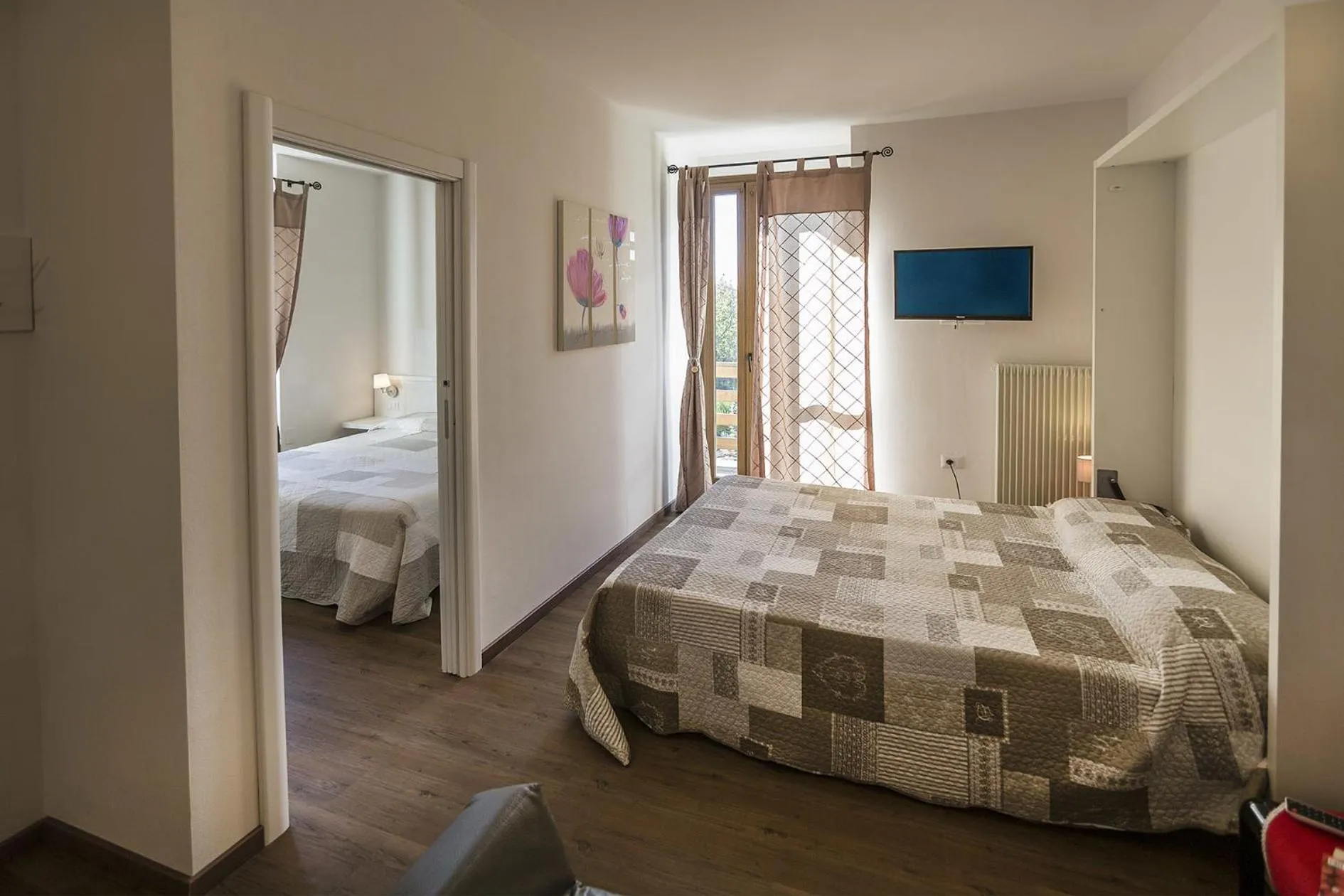 Bedroom, Bed in Le Servite Apartments