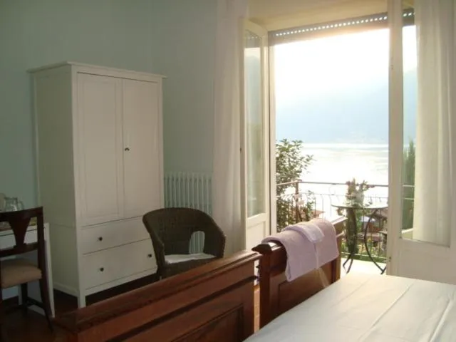 Day in B&B Cherry En Rose