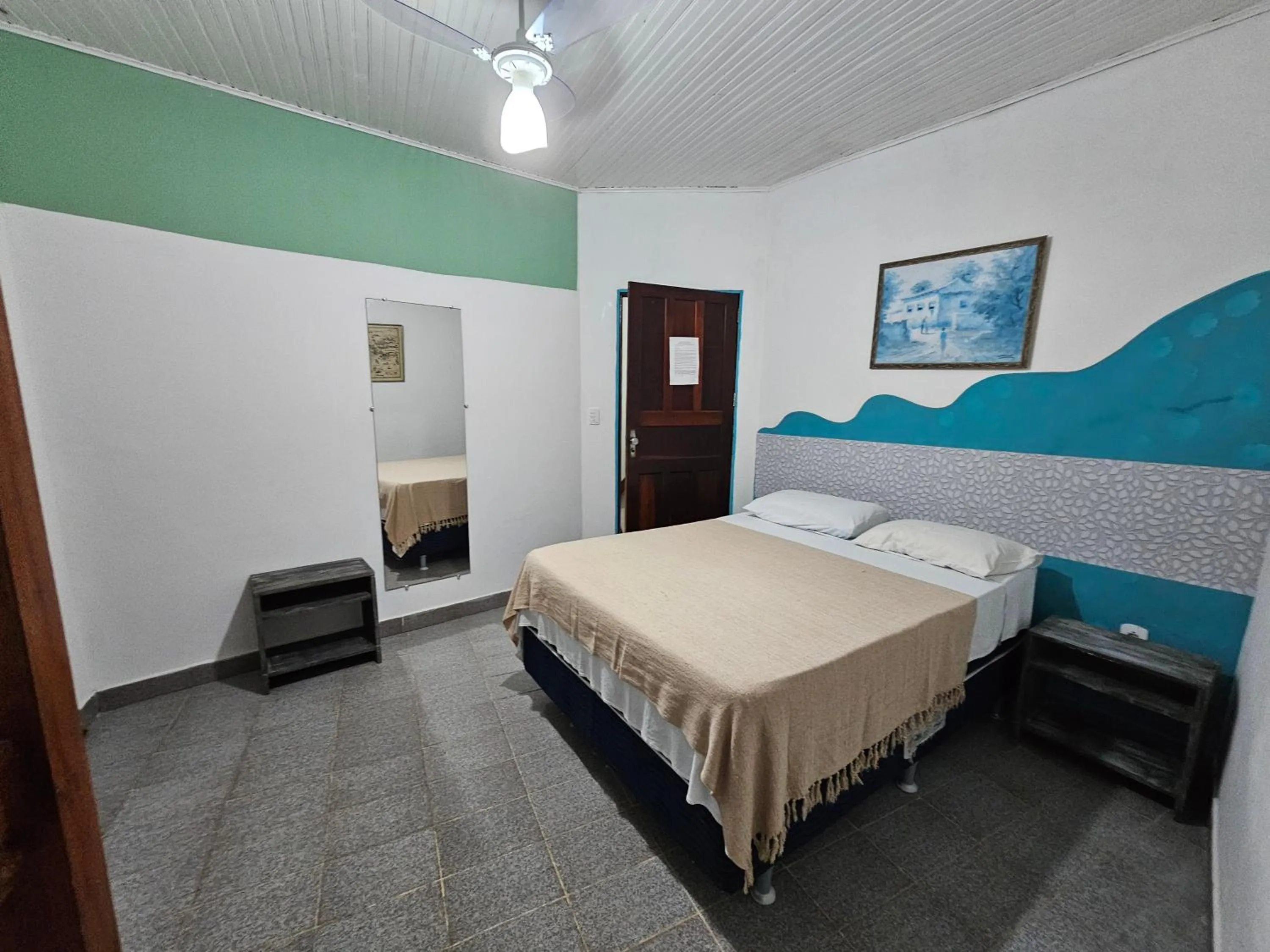 Photo of the whole room, Bed in Mikaela Arraial D'Ajuda Hospedaria