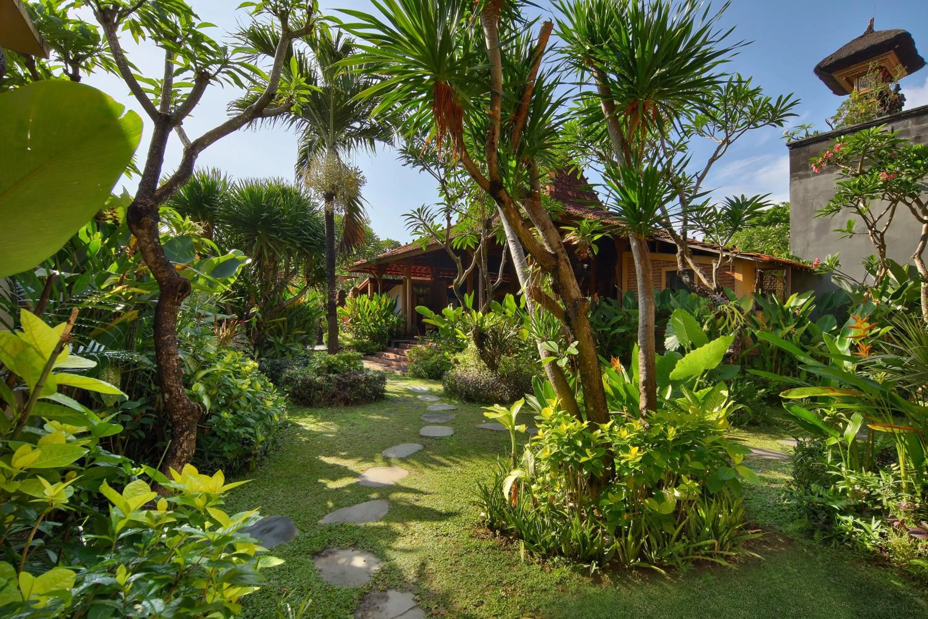 Garden view in Mahe Garden Inn and Villas by Kamara