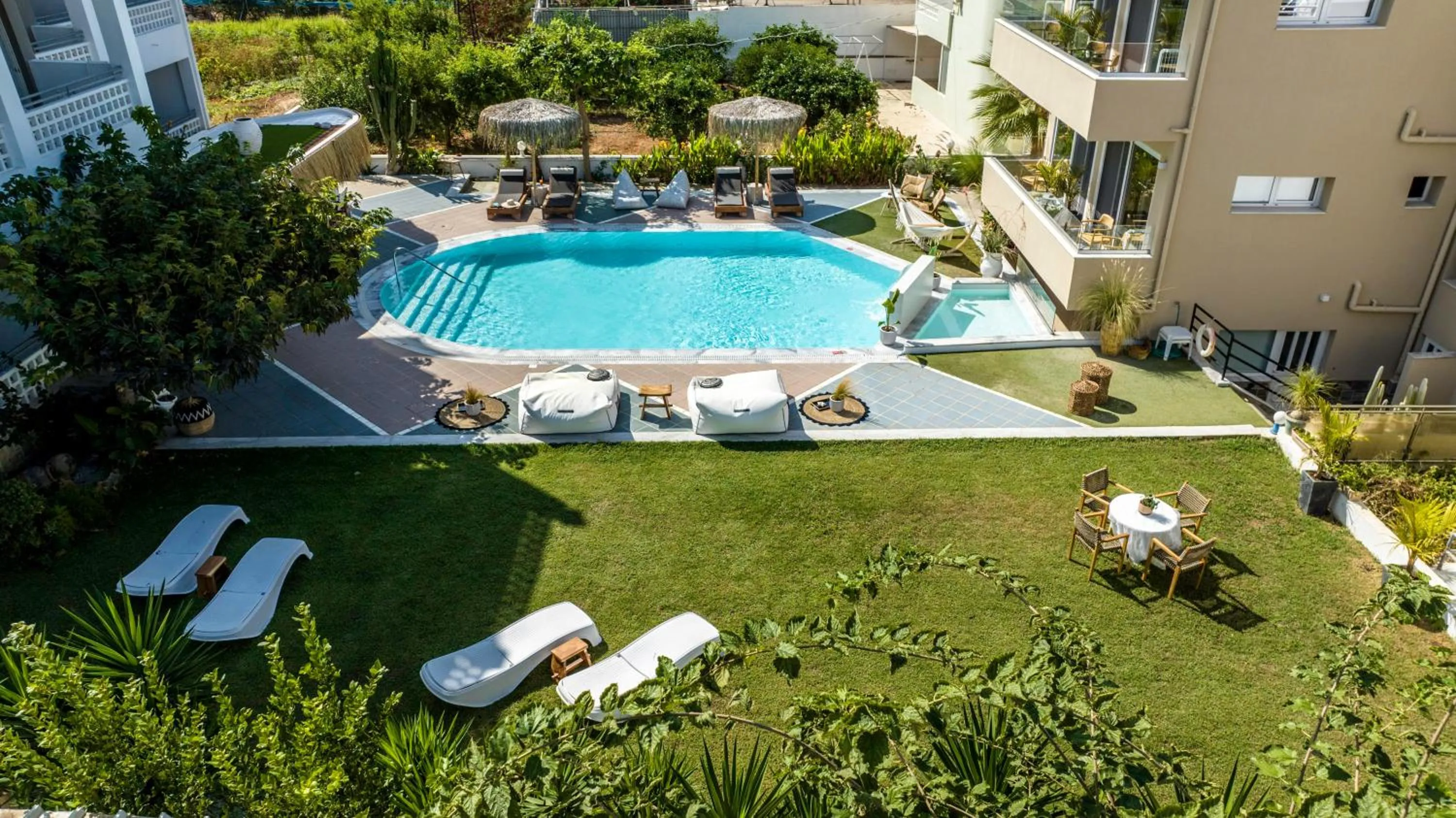 Garden view in Stella Maria