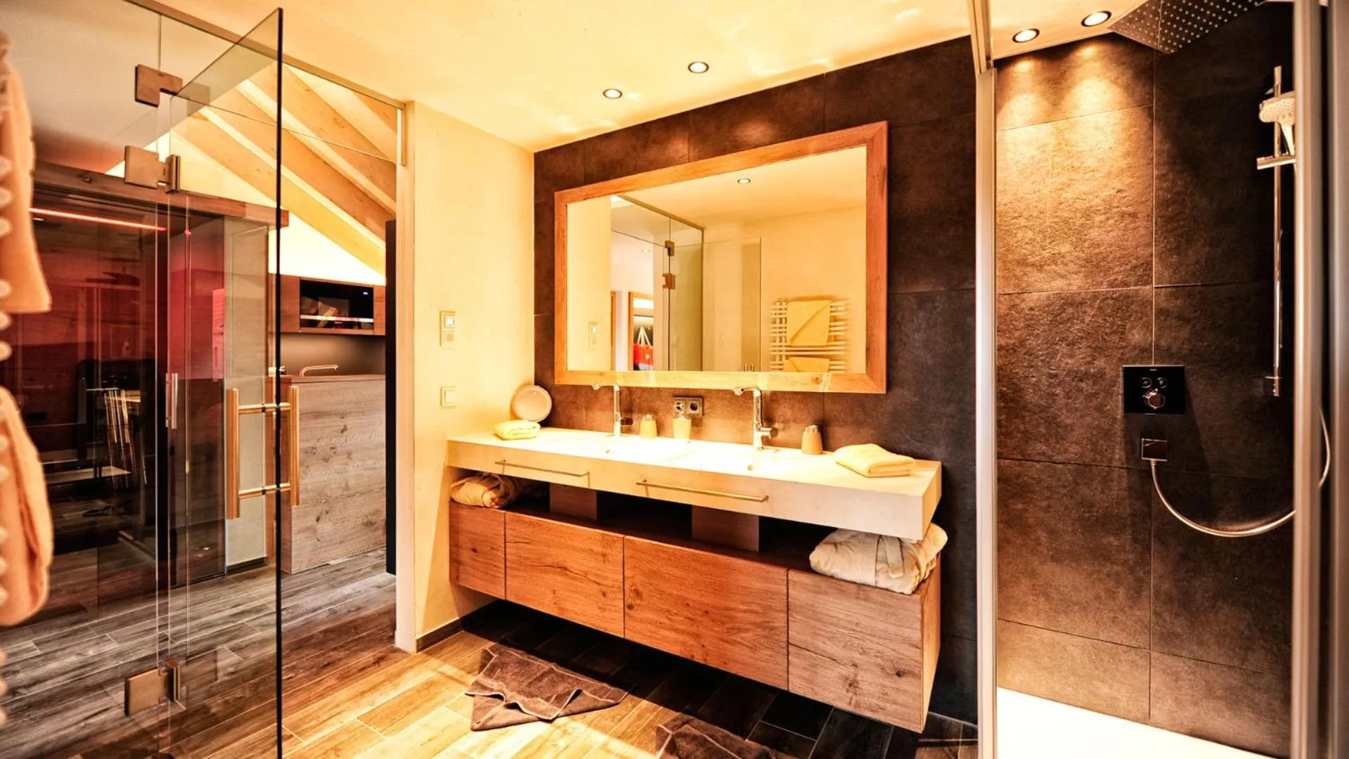 Bathroom in Hotel Garni Stefanie