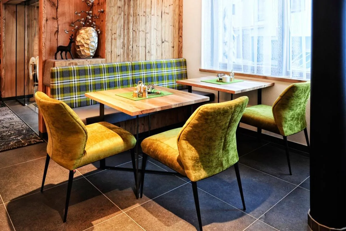 Breakfast in Hotel Garni Stefanie