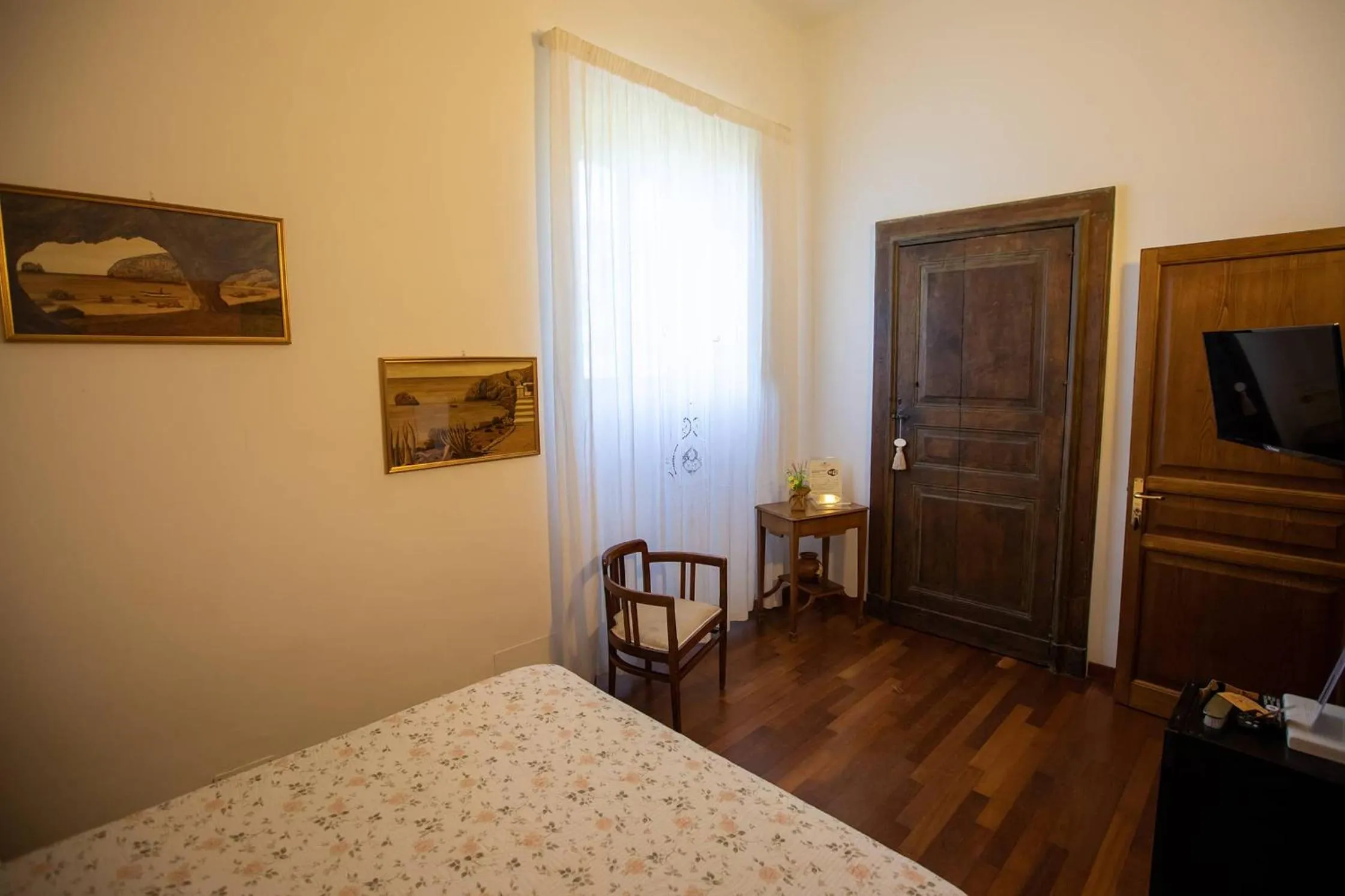 Bedroom, Bed in Il Castello di San Sergio