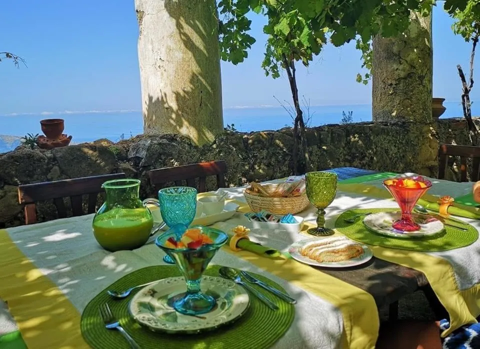 Garden view in Il Castello di San Sergio