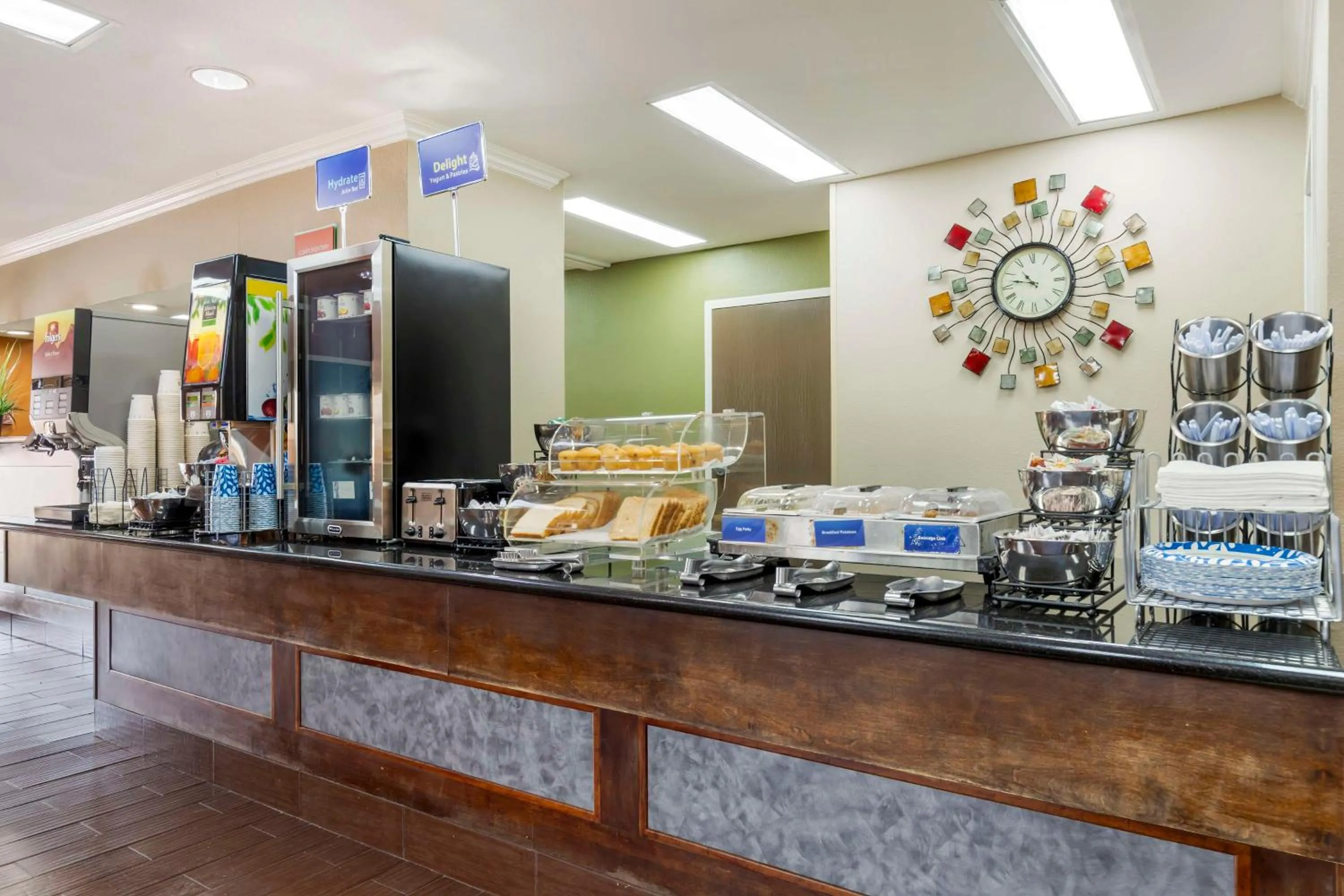 Breakfast in Best Western Inn & Suites New Braunfels