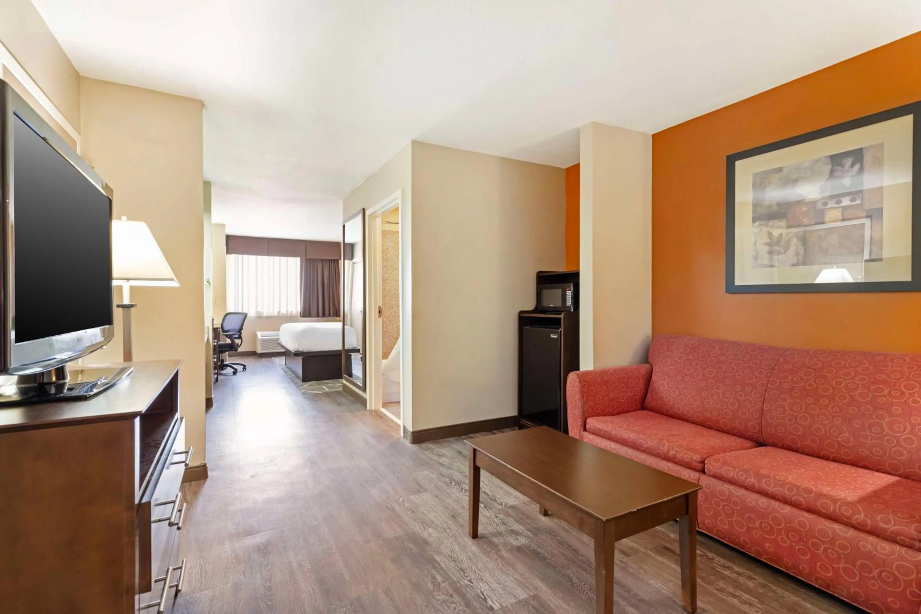 Photo of the whole room in Best Western Inn & Suites New Braunfels