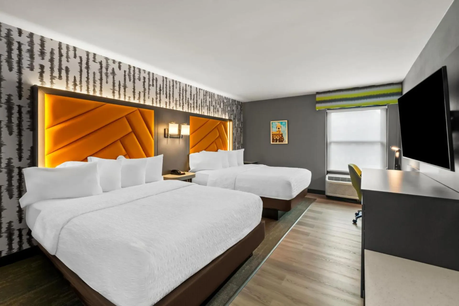 Bedroom, Bed in Hampton Inn Lexington - Georgetown I-75