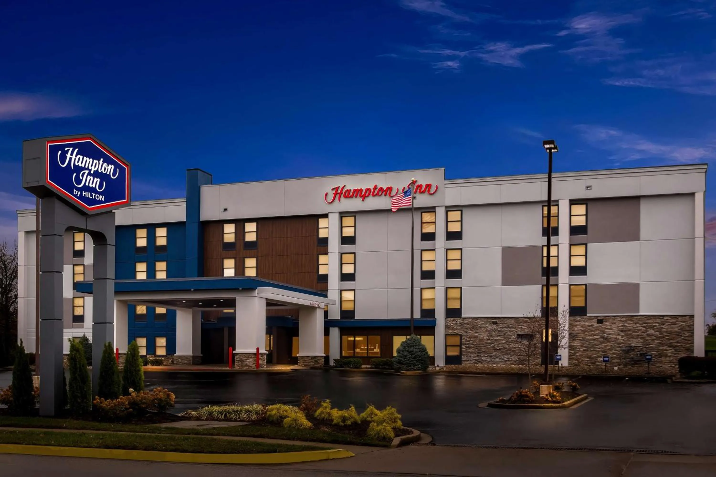 Property building in Hampton Inn Lexington - Georgetown I-75