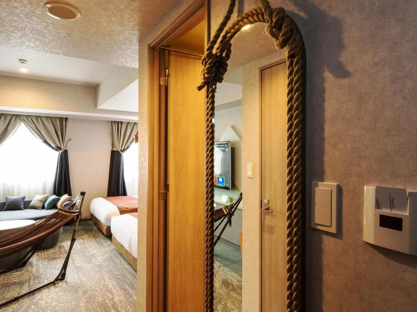 Photo of the whole room, Bed in Rembrandt Style Sapporo