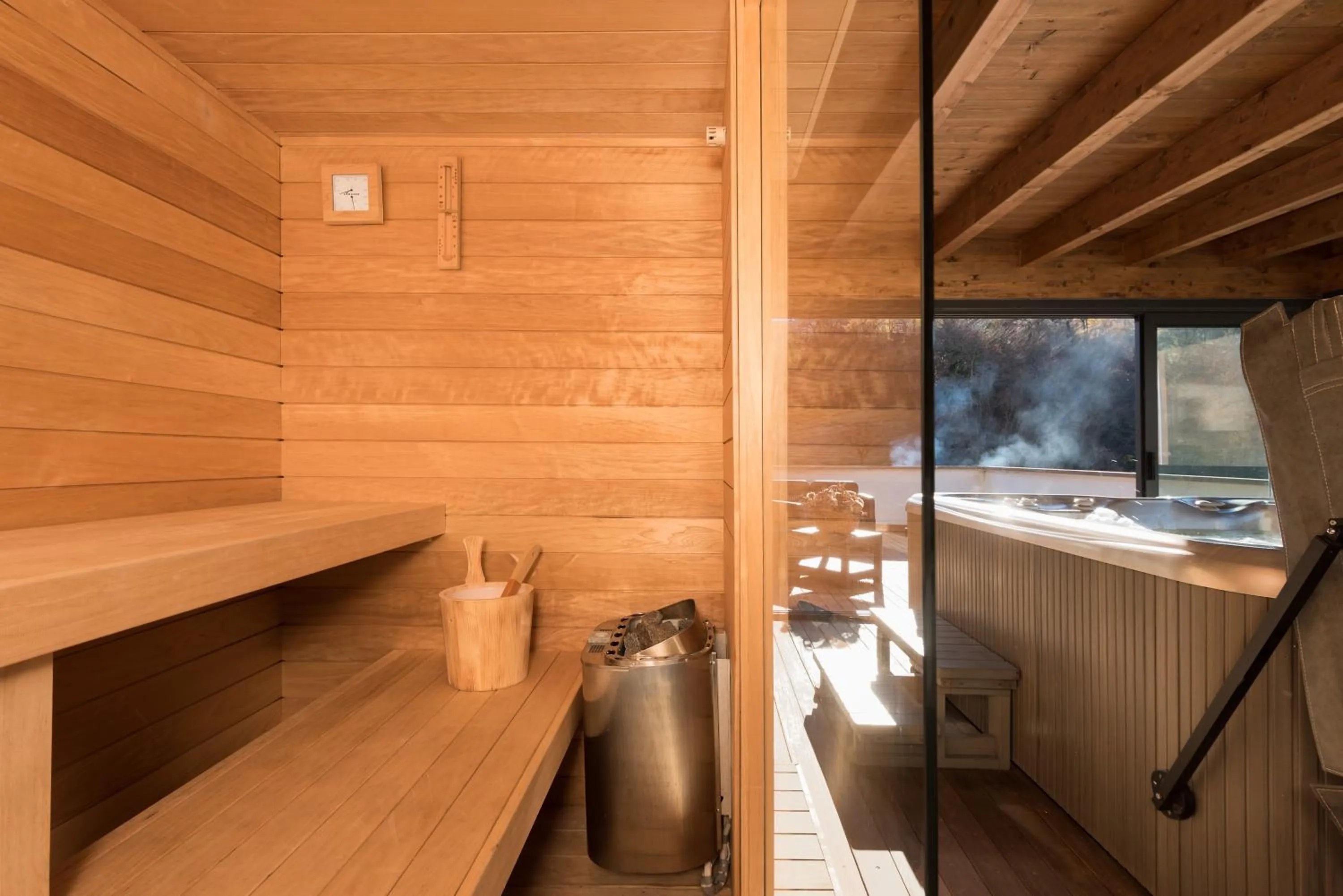 Hot Tub in Locanda Zita