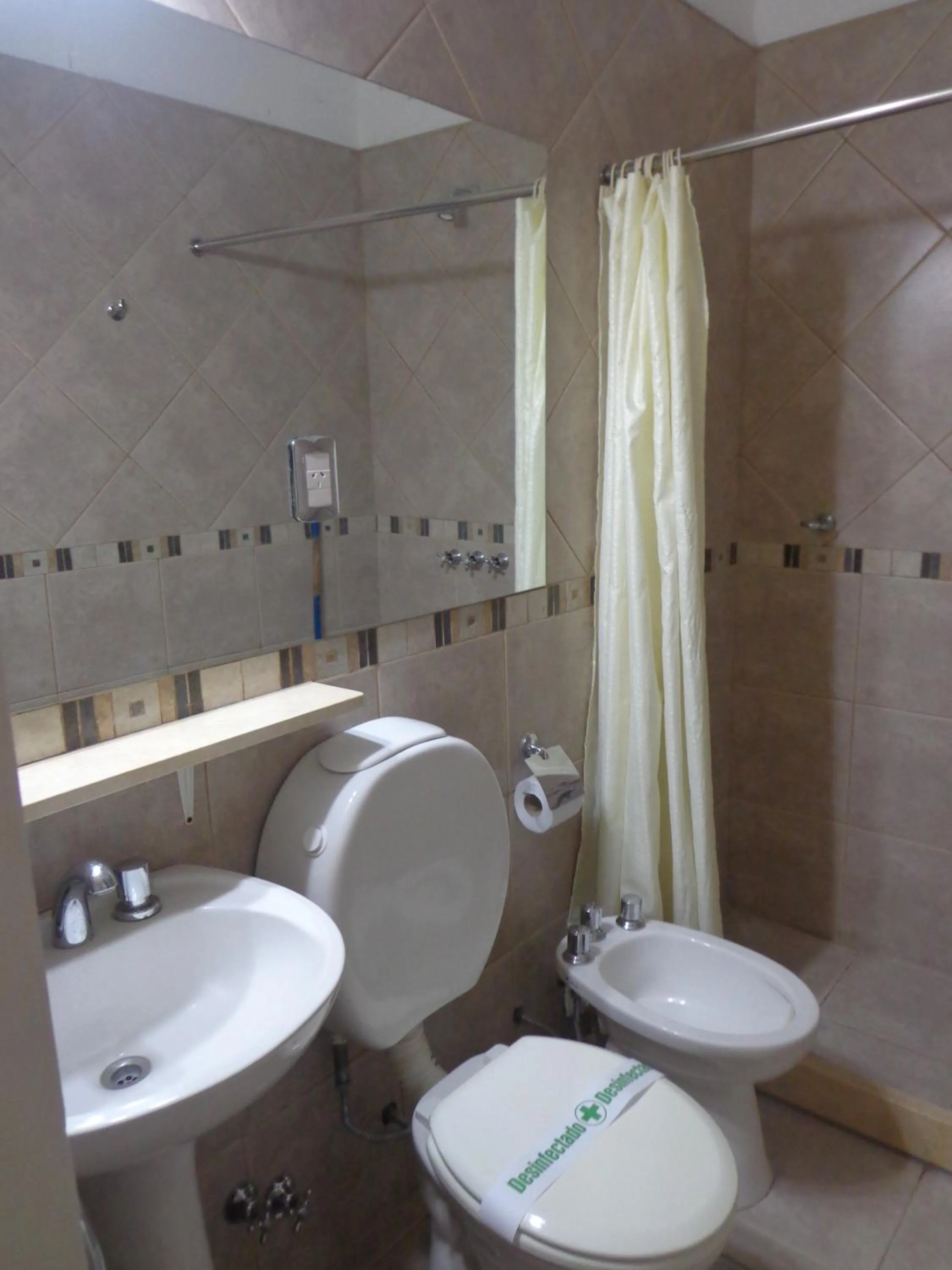 Bathroom in Hotel Selby