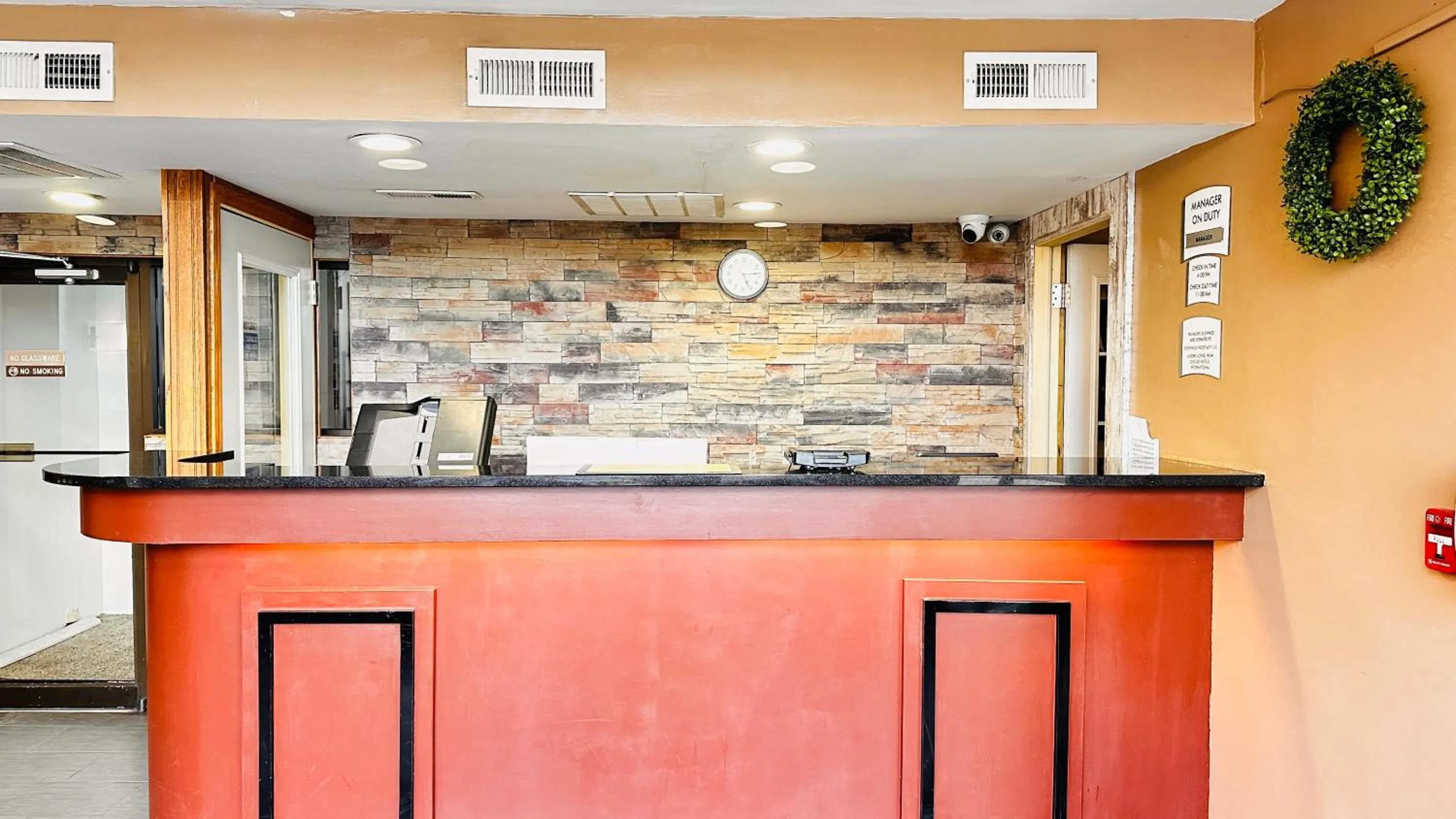 Lobby or reception in Quality Inn St Paul-Minneapolis-Midway