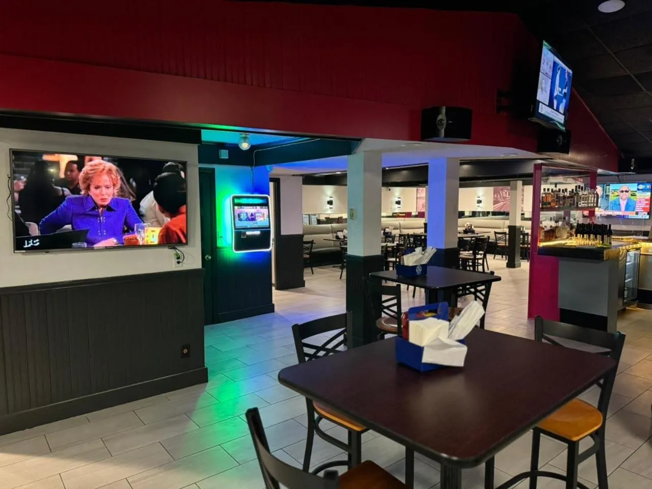 Restaurant/places to eat in Quality Inn St Paul-Minneapolis-Midway