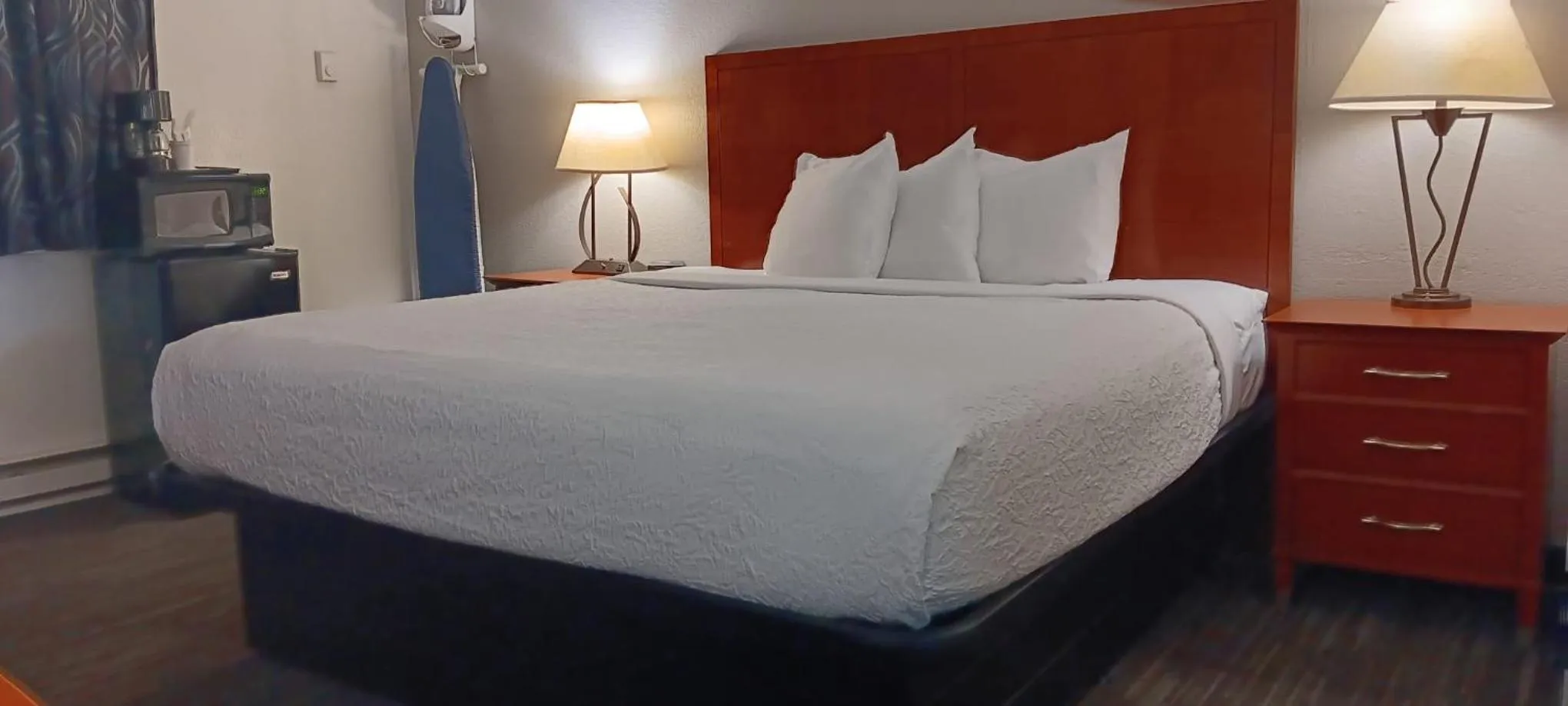 Bed in Quality Inn St Paul-Minneapolis-Midway