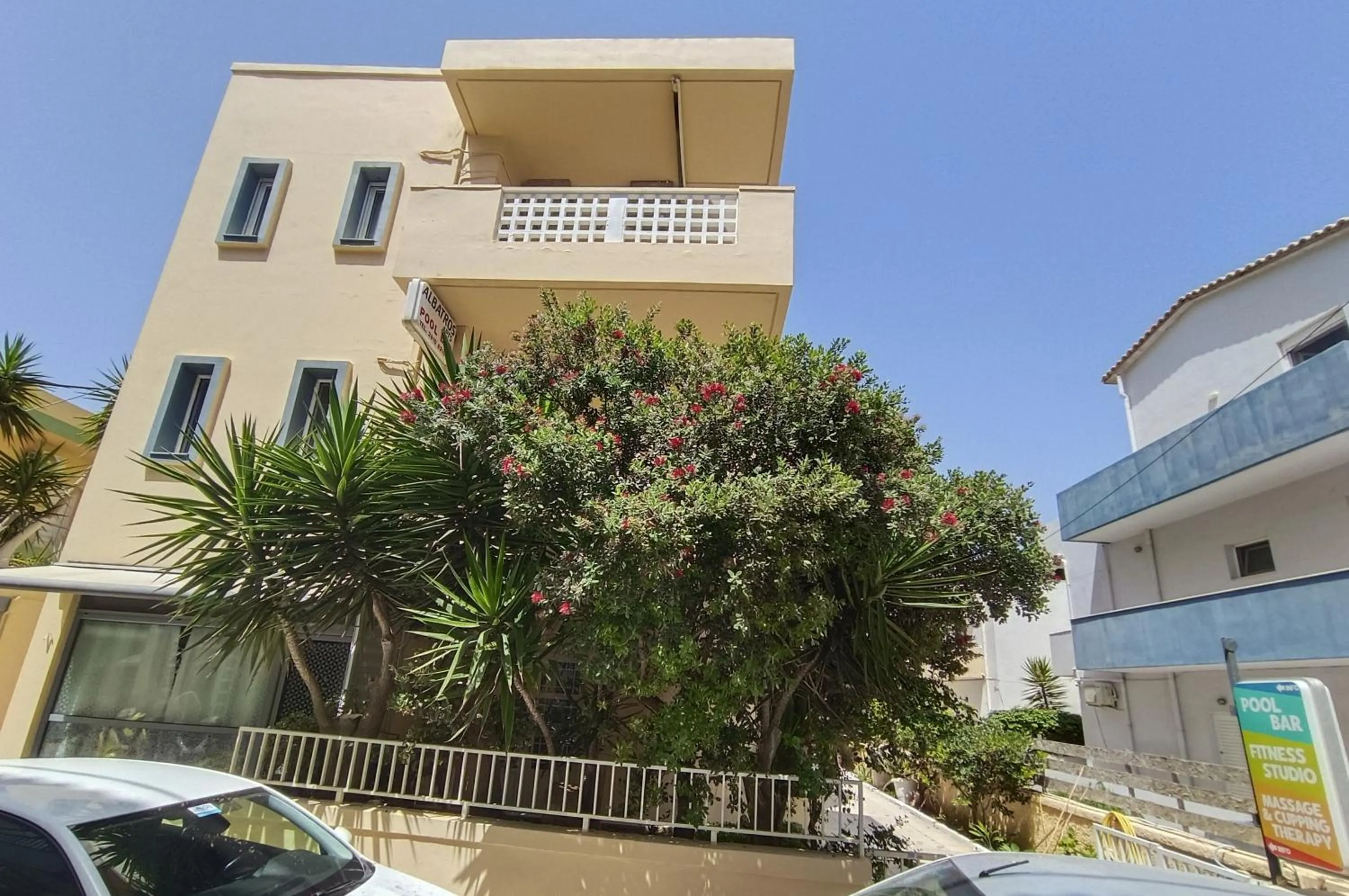 Property building in Albatross Apartments