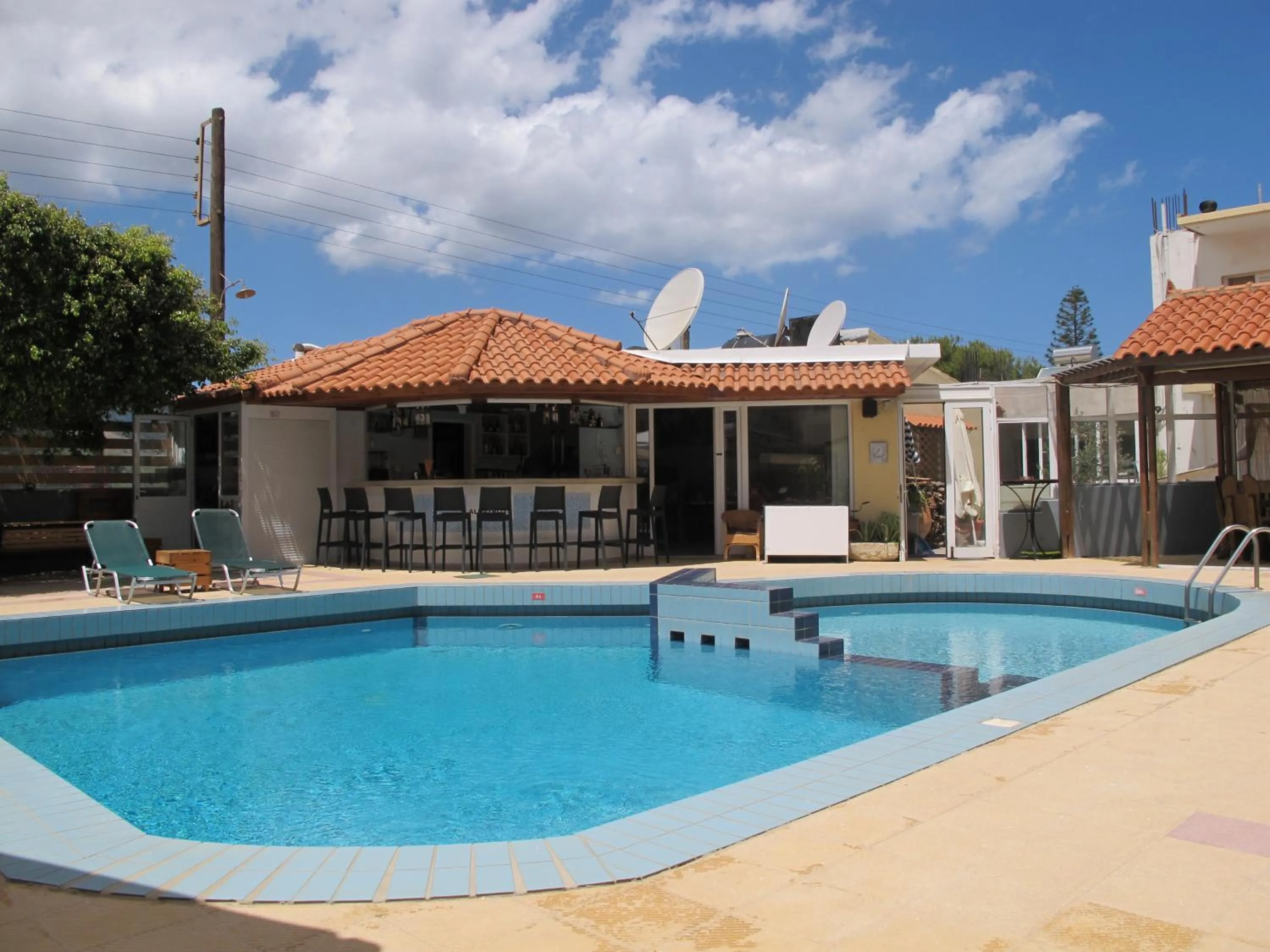  in Albatross Apartments