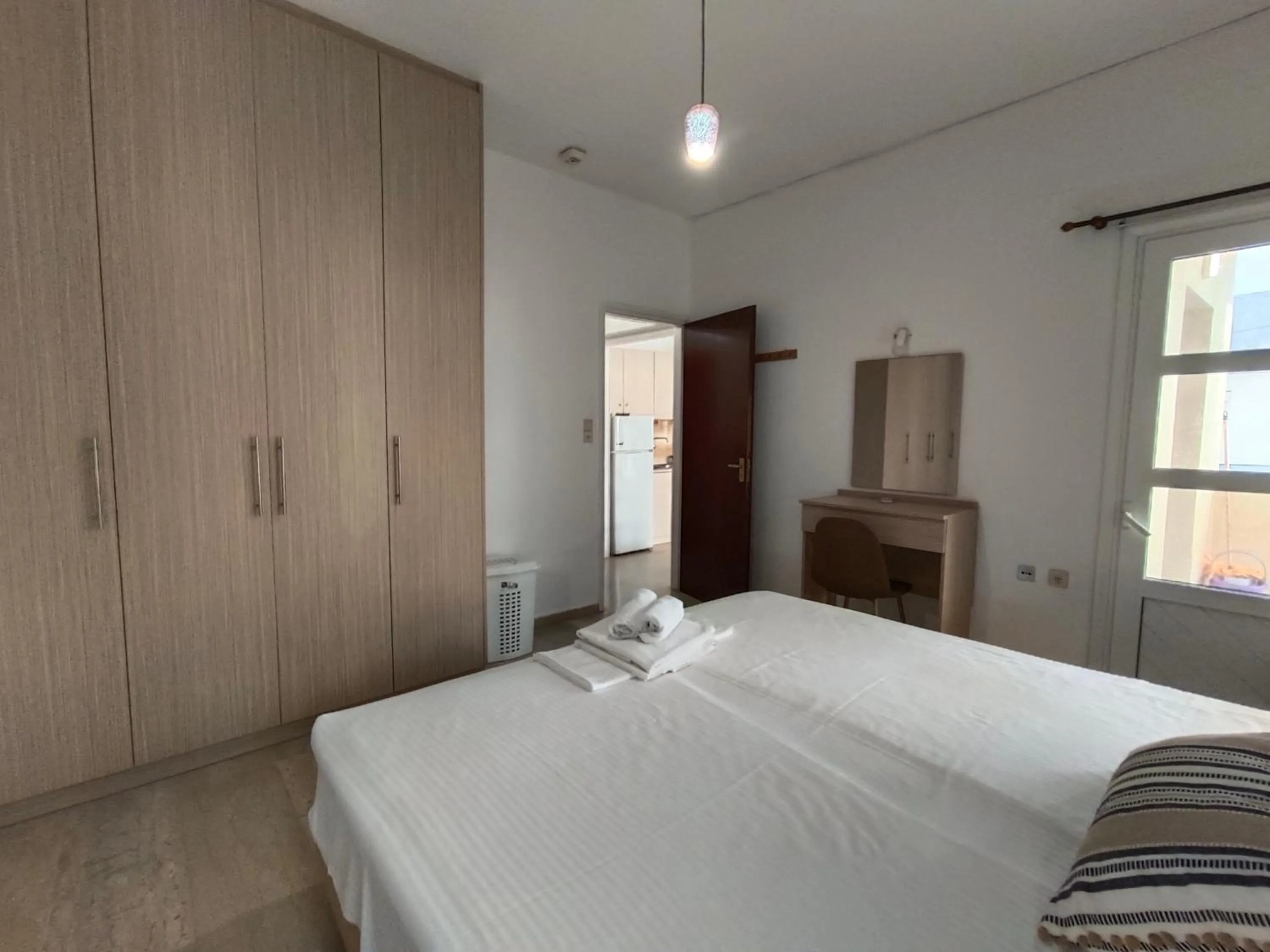 Bedroom, Bed in Albatross Apartments