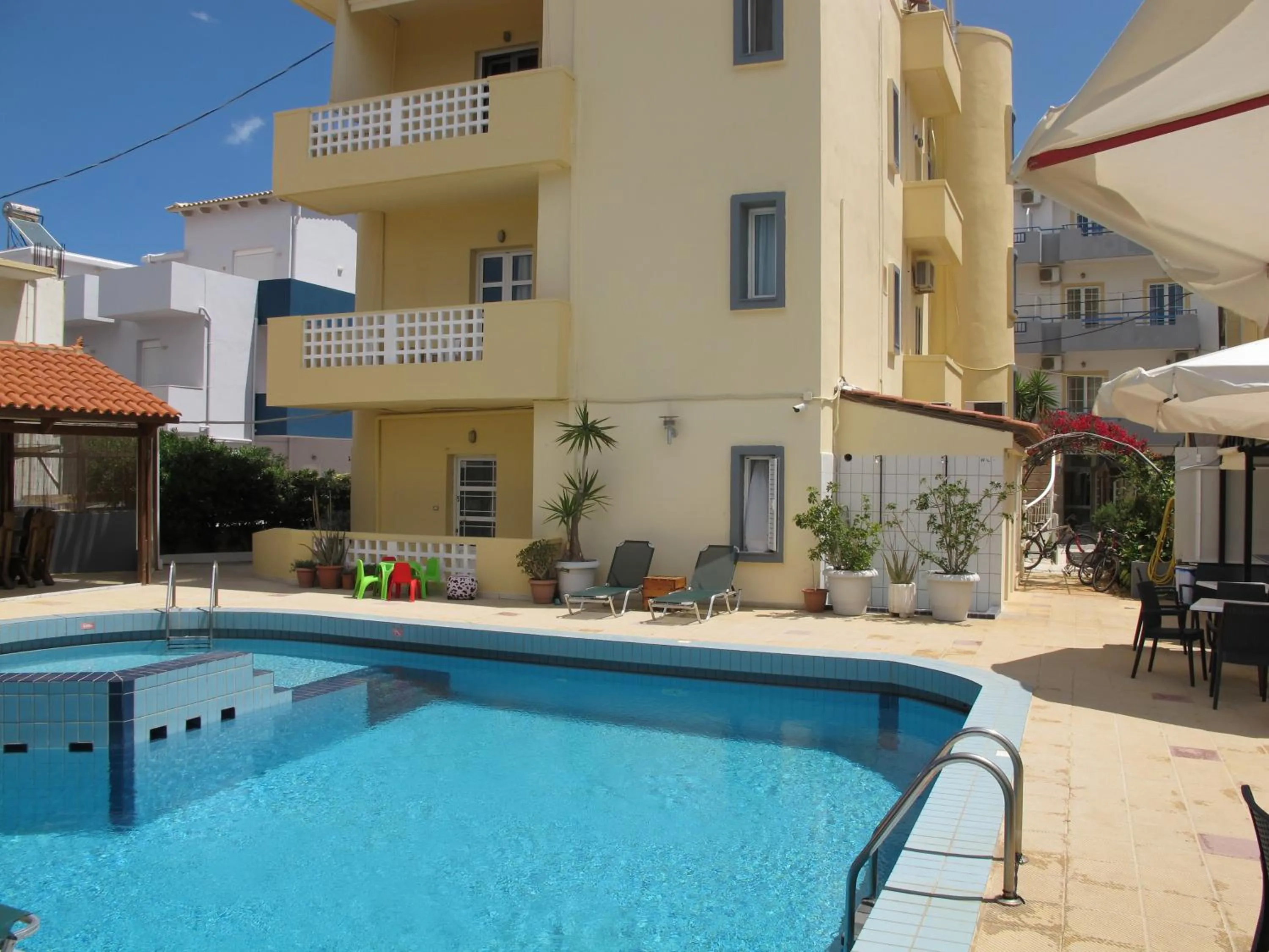 Property building in Albatross Apartments