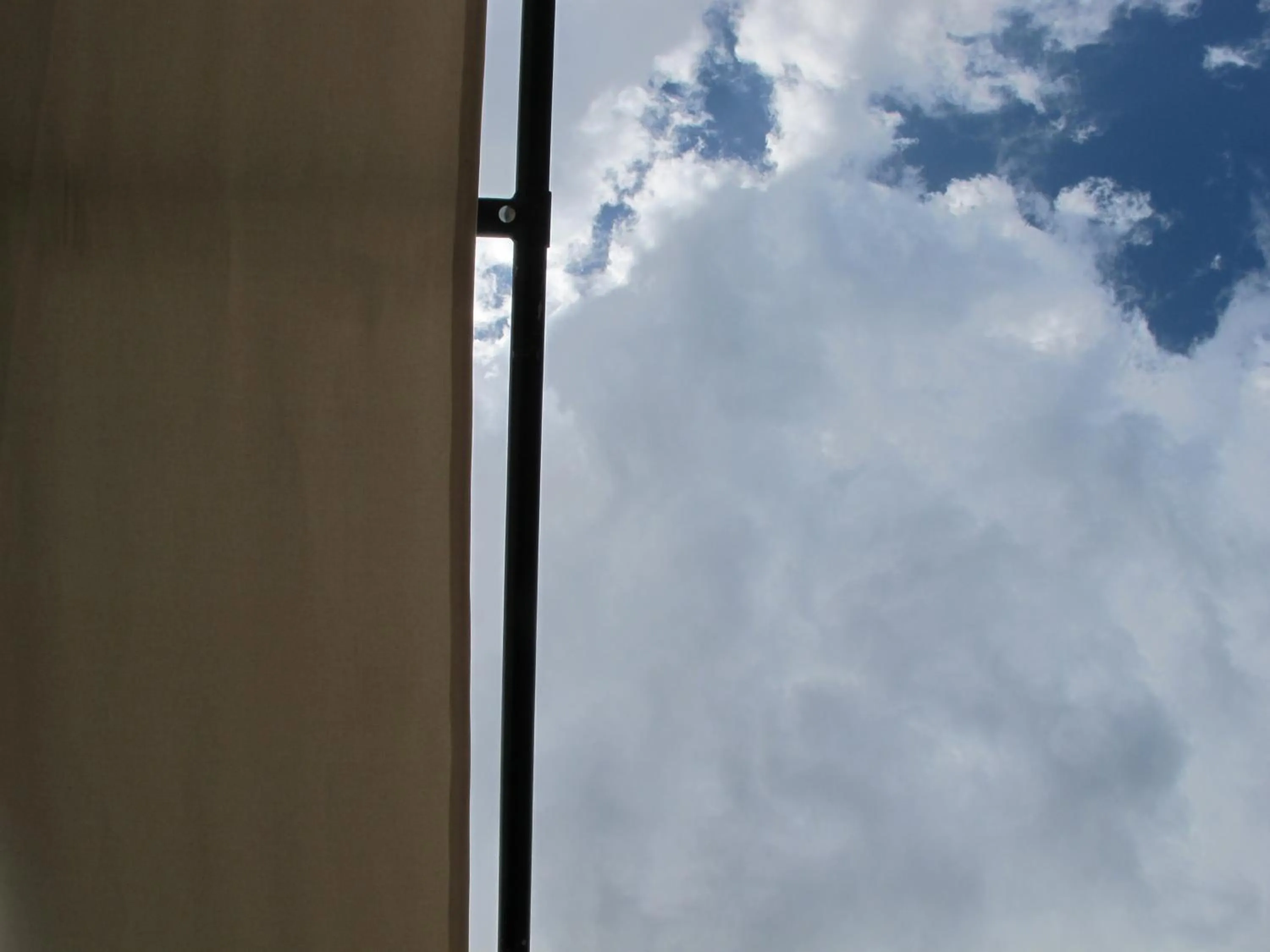 Day in Albatross Apartments