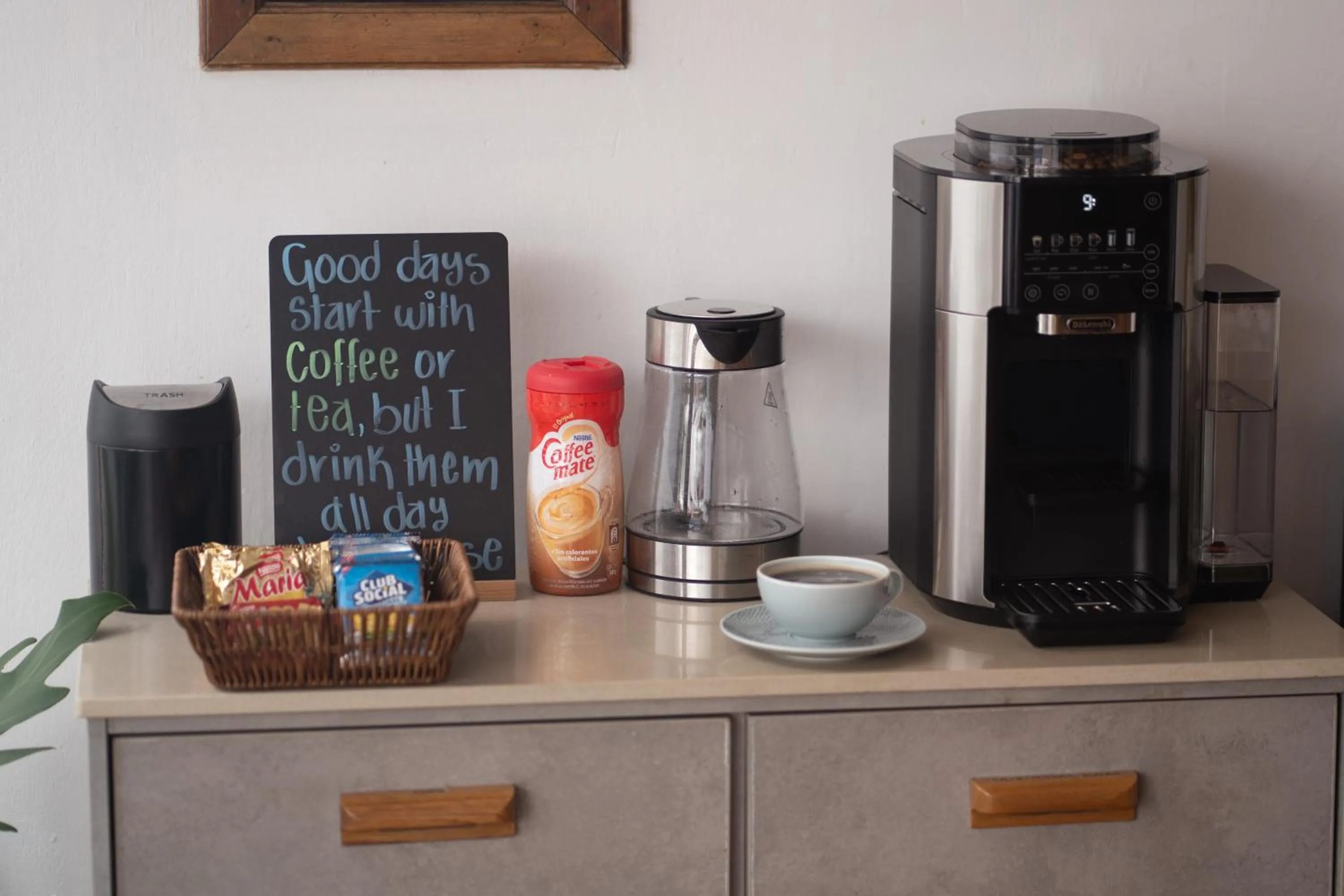 Coffee/tea facilities in Hotel Santa Fe