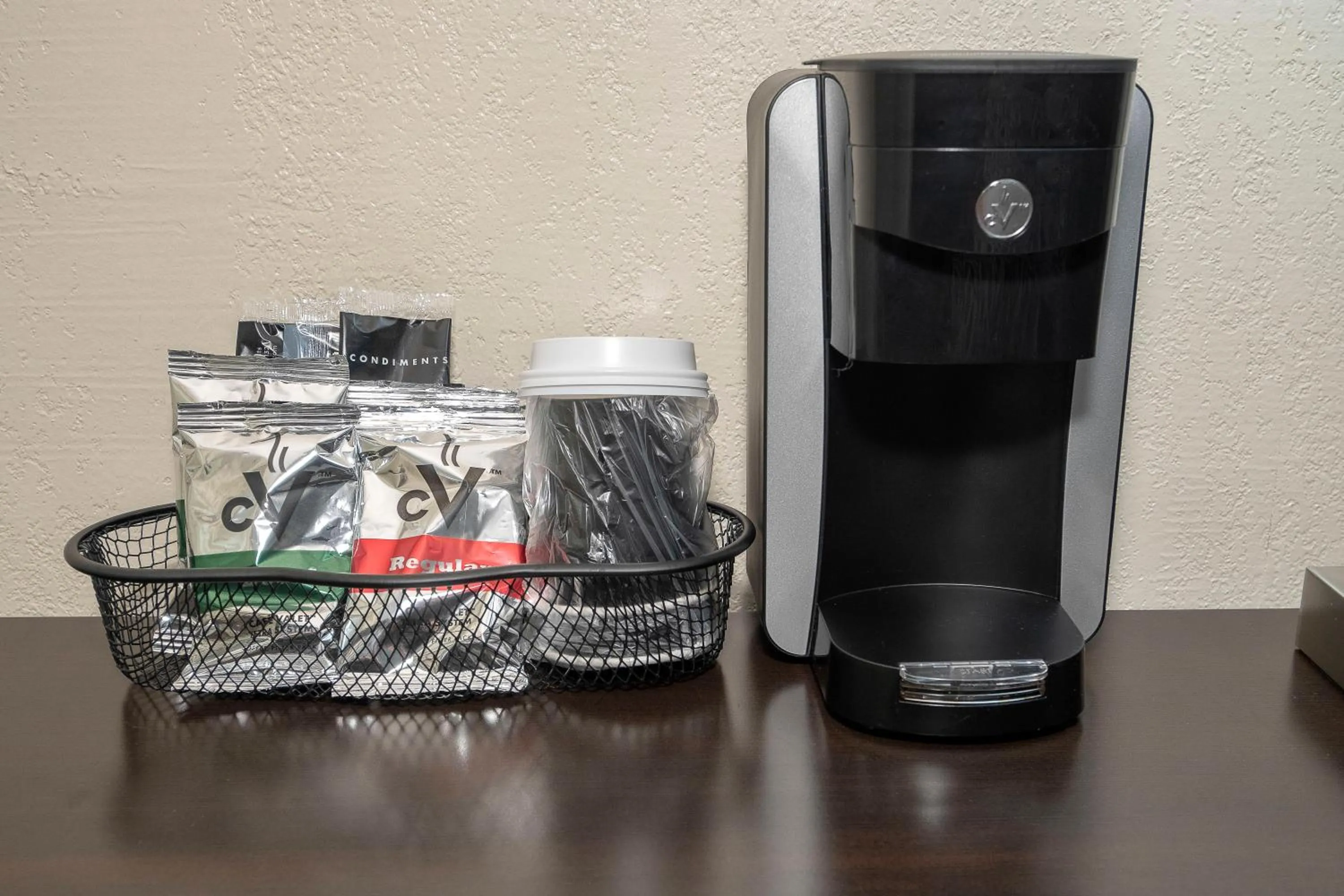 Photo of the whole room in Red Roof Inn Murray