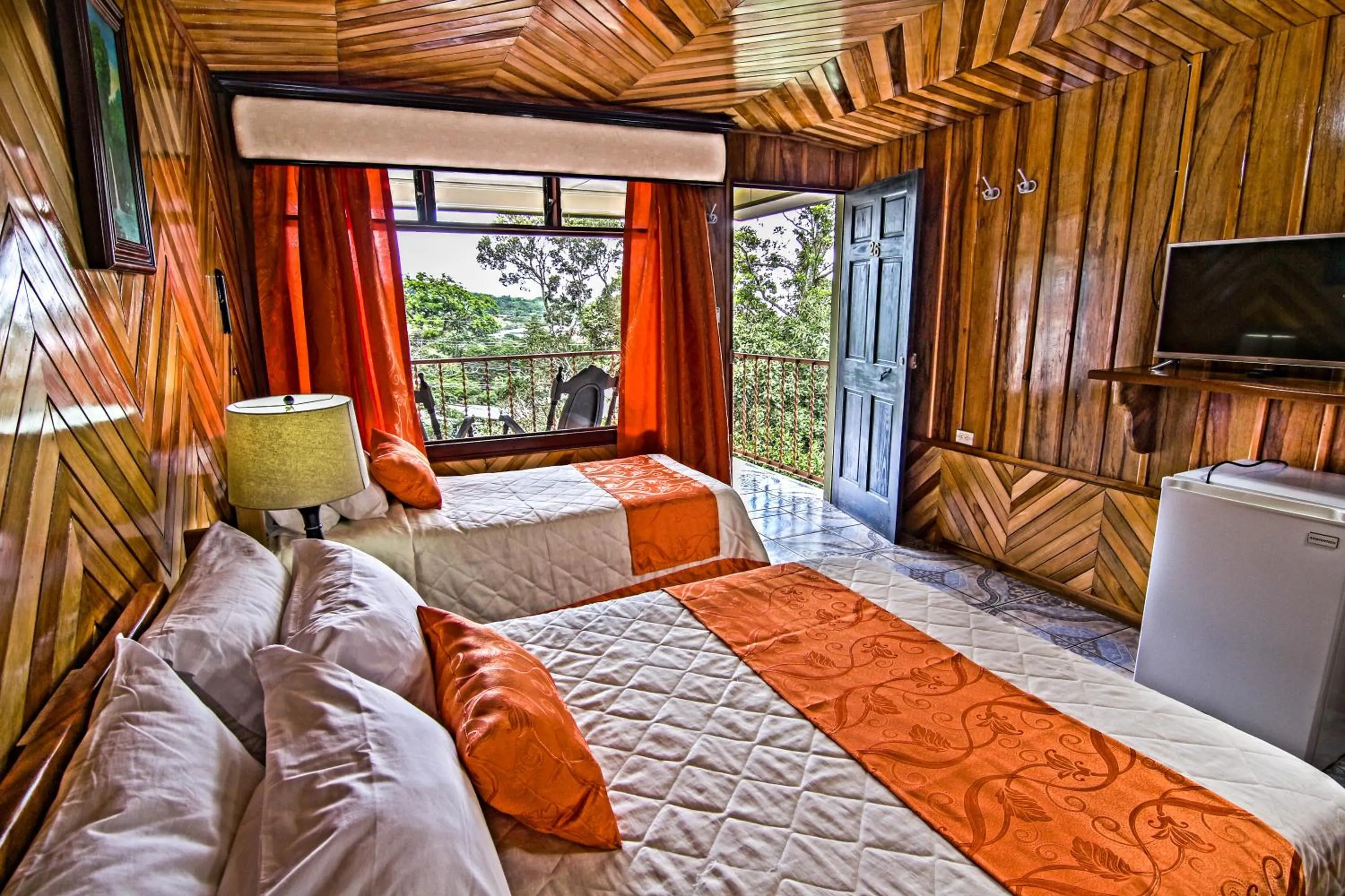 Bed in Mar Inn Costa Rica
