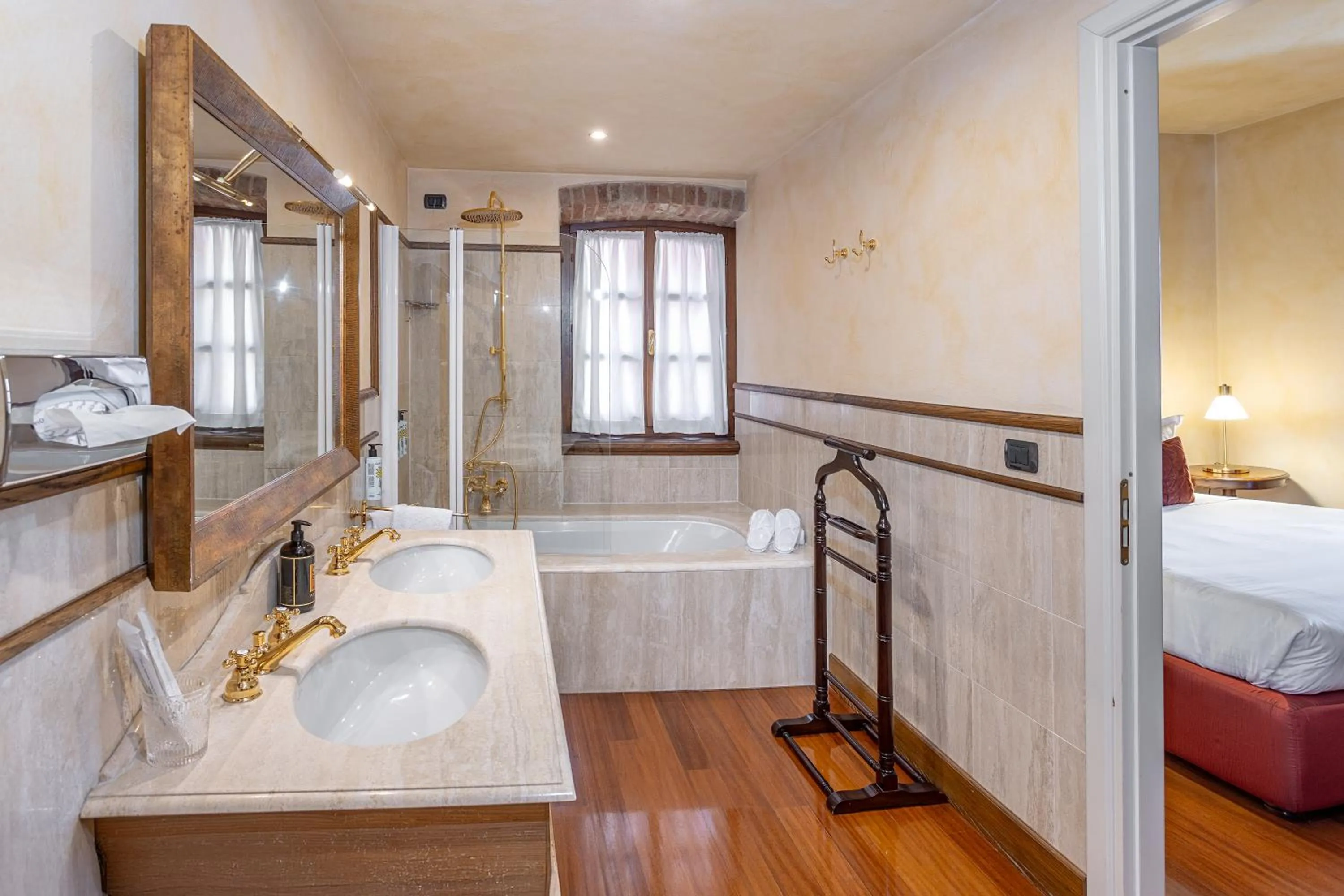 Bed in Hotel Casa Pavesi