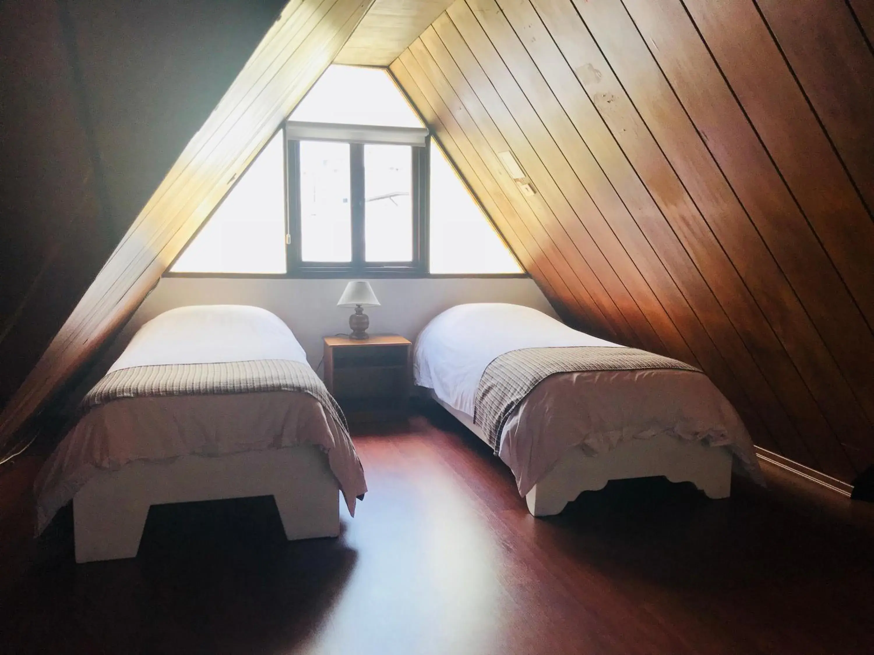 Standard Twin Room in Hostal Posada del Maple Standard Twin Room in Hostal Posada del Maple