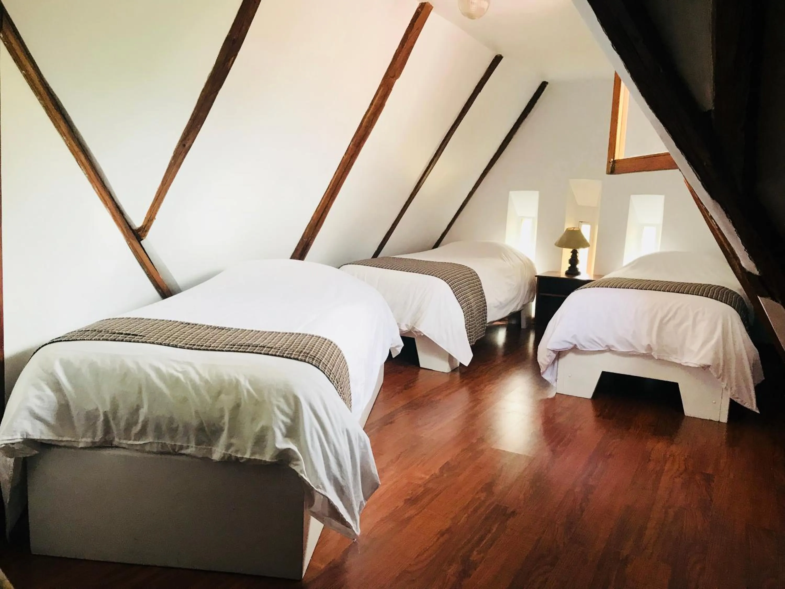 Bed in Hostal Posada del Maple