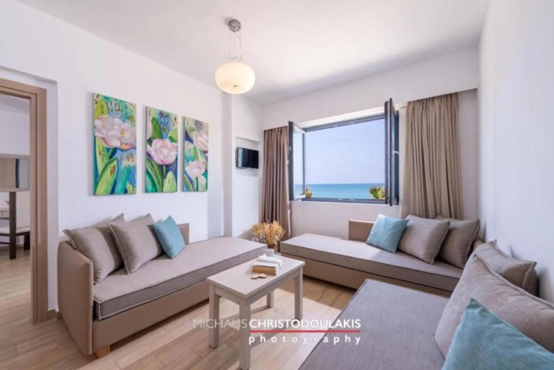 Golden Bay Boutique Hotel & Bungalows