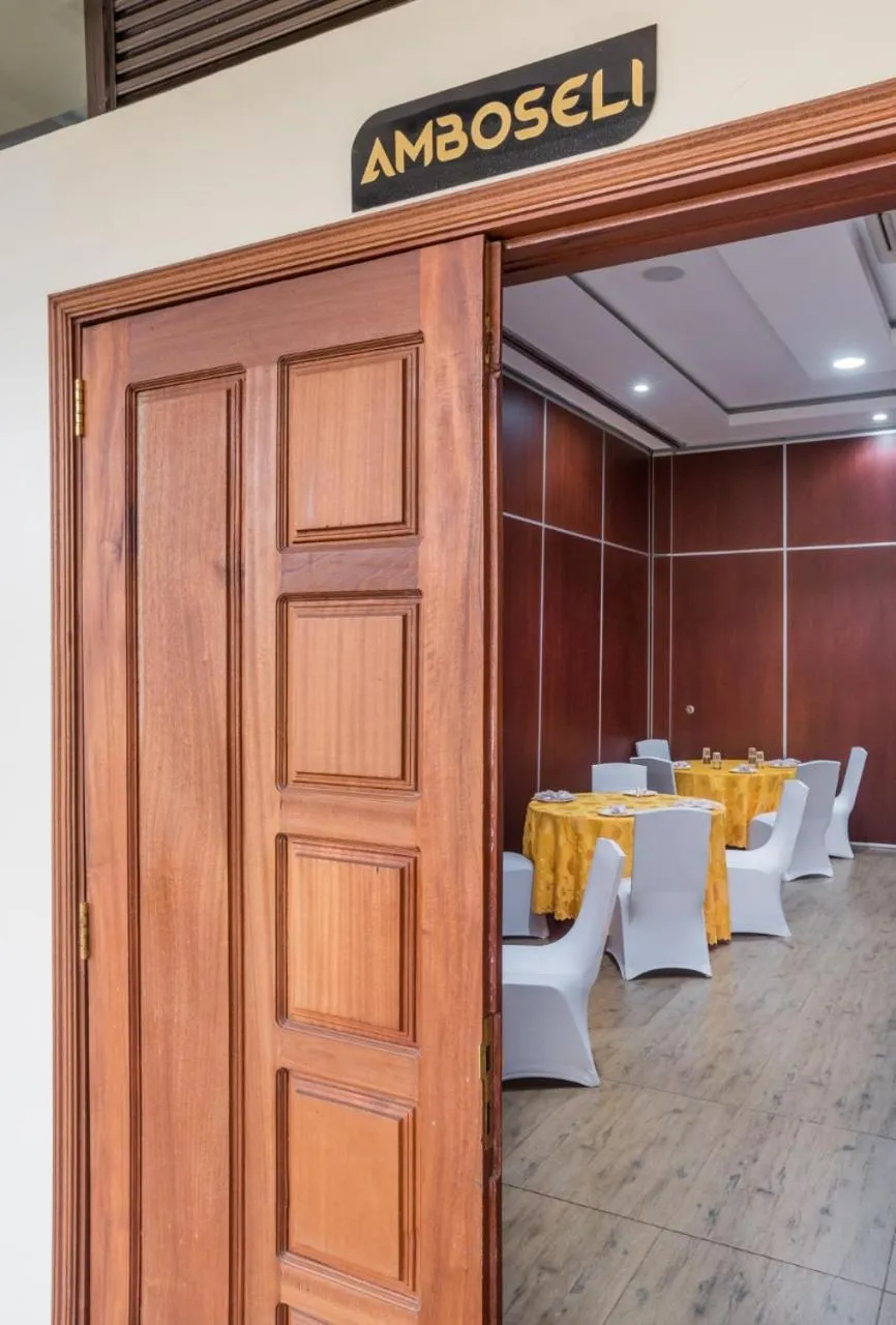 Meeting/conference room in Verona Hotel and Conference Center