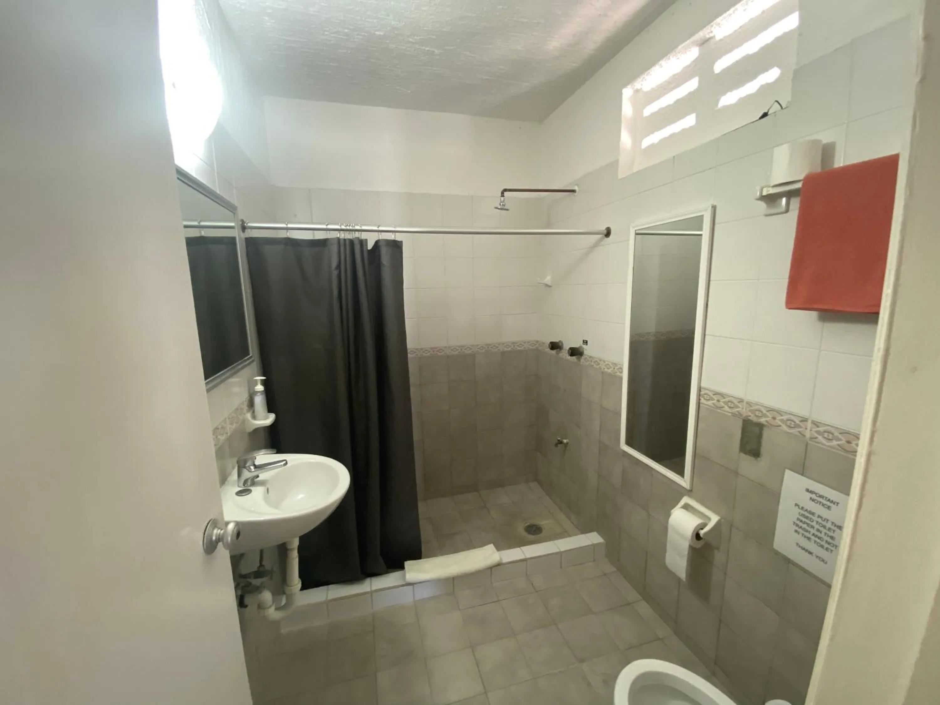 Bathroom in Caribo Cozumel