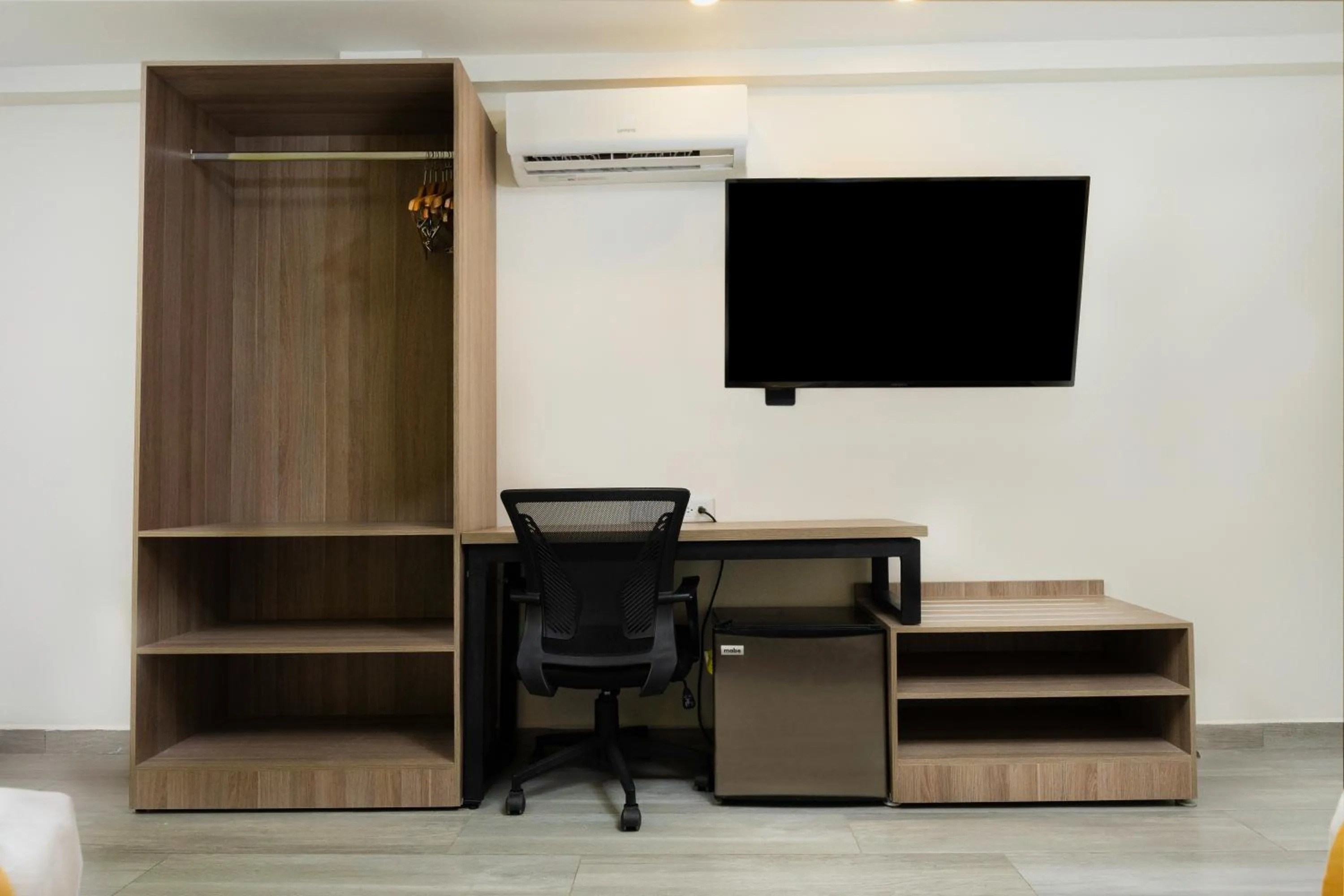 TV and multimedia in Hotel Bugambilia