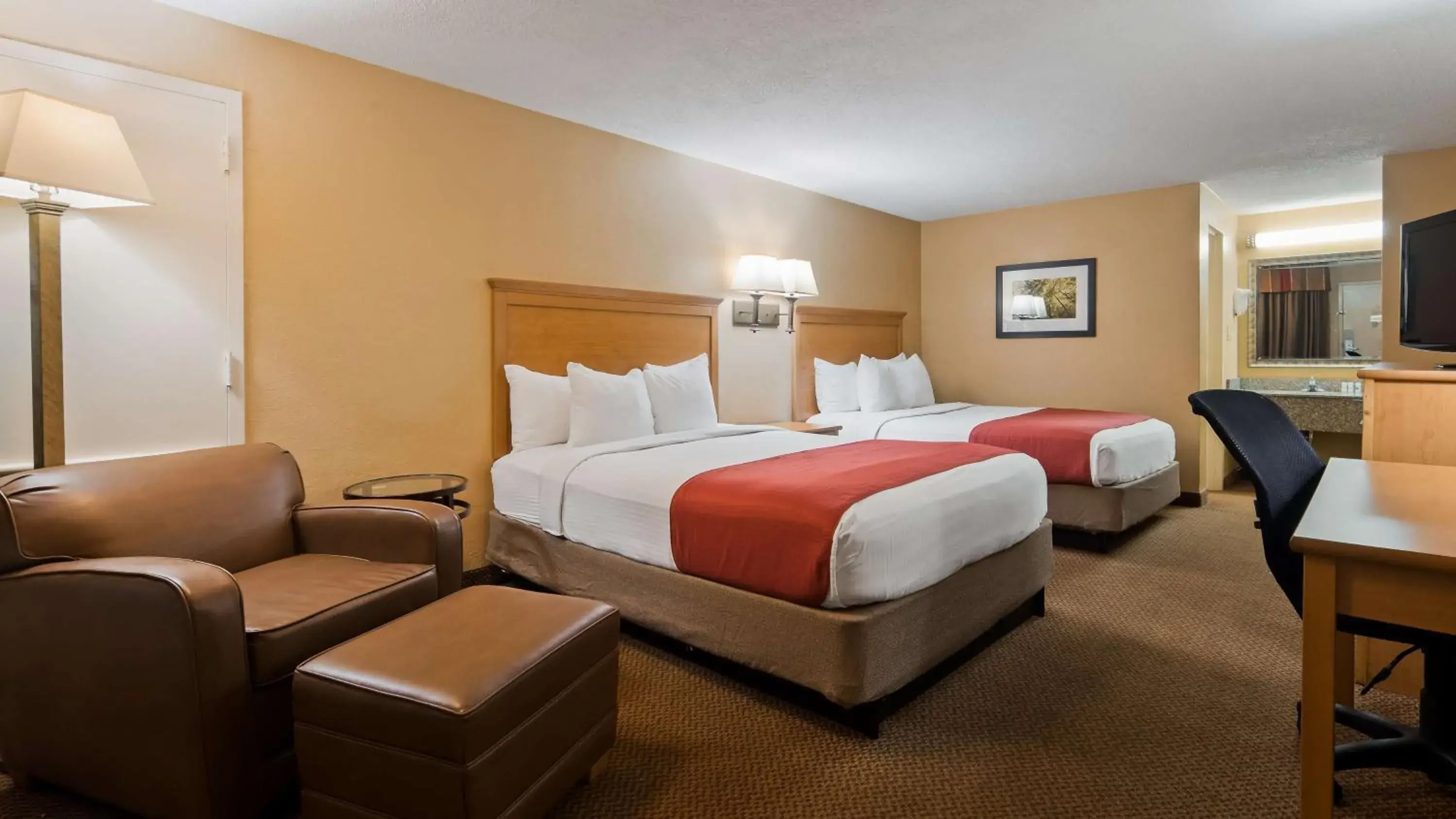Queen Room with Two Queen Beds and Work Desk - Non-Smoking/Second Floor in SureStay Plus by Best Western Covington Queen Room with Two Queen Beds and Work Desk - Non-Smoking/Second Floor in SureStay Plus by Best Western Covington