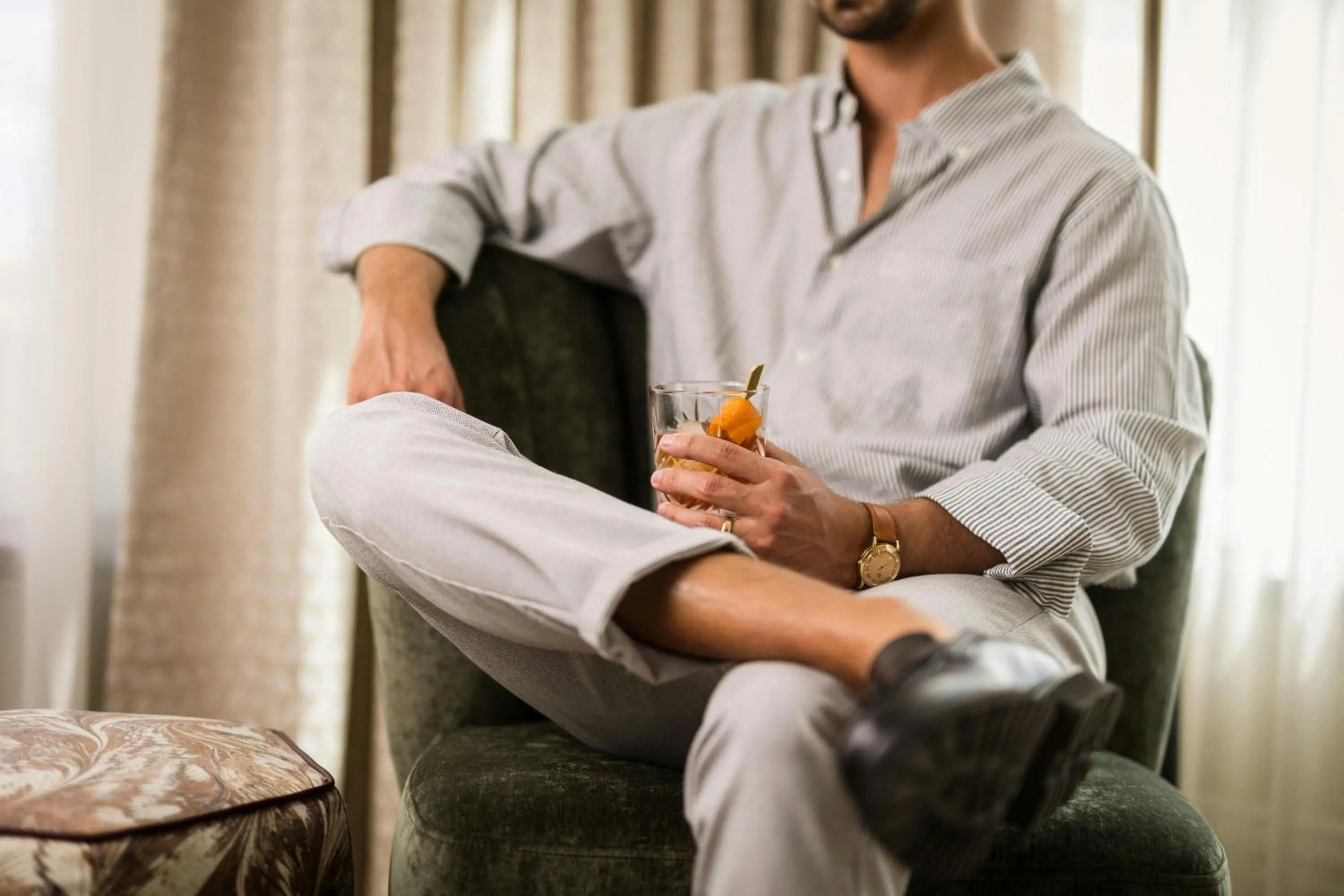 Photo of the whole room in The Louie, A Davenport Hotel, Autograph Collection