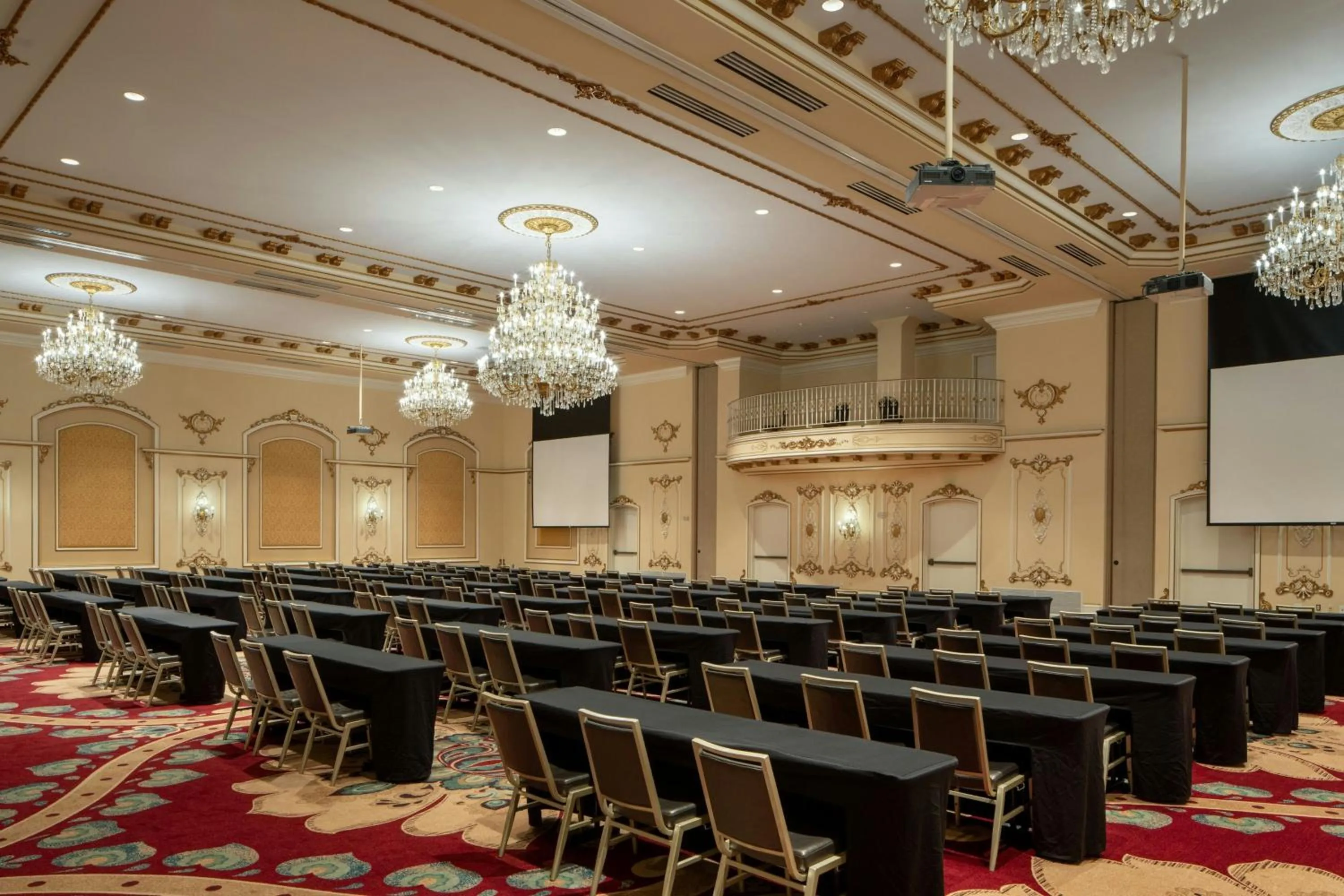 Meeting/conference room in Davenport Hotel, Autograph Collection