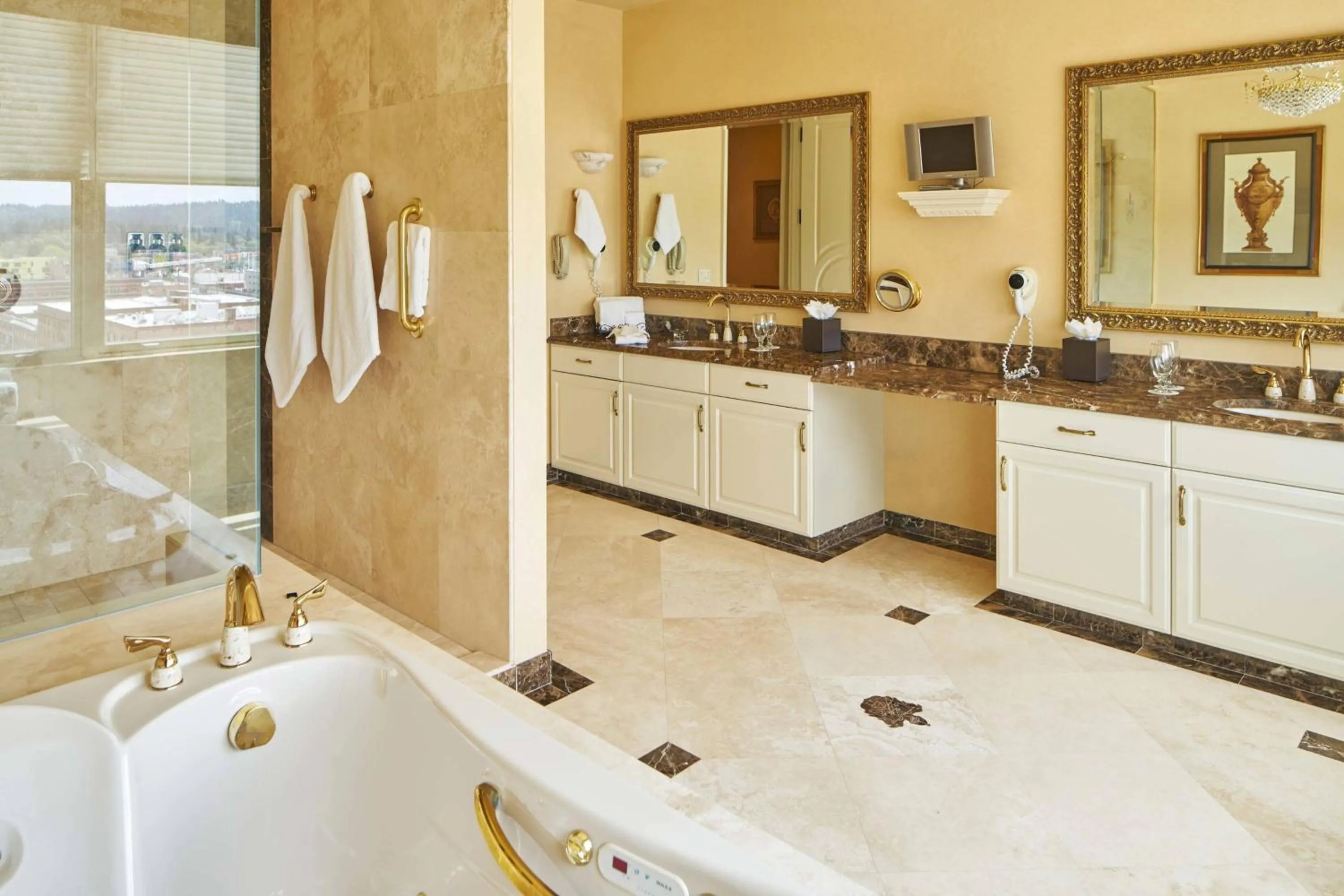 Bathroom in Davenport Hotel, Autograph Collection