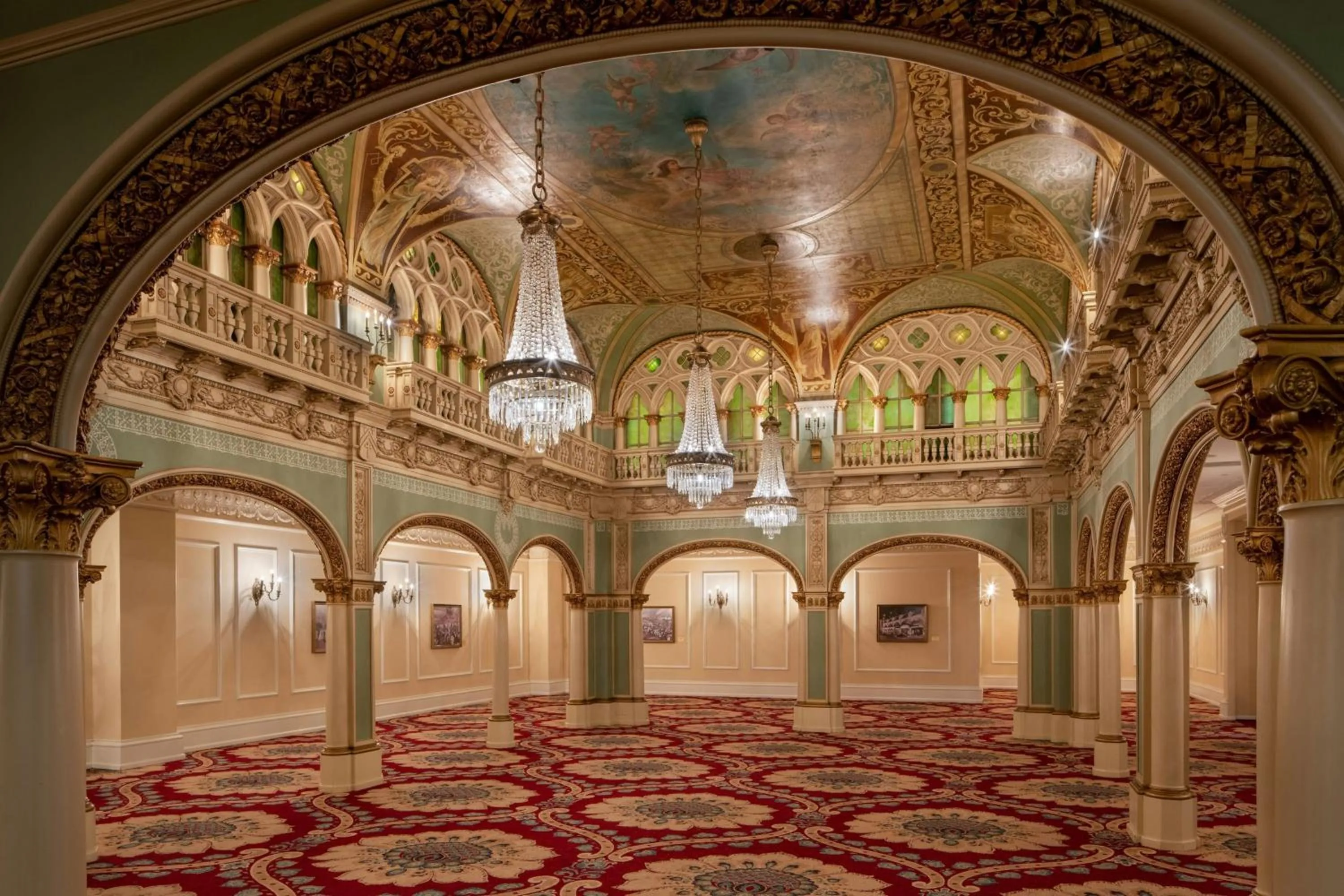 Meeting/conference room in Davenport Hotel, Autograph Collection