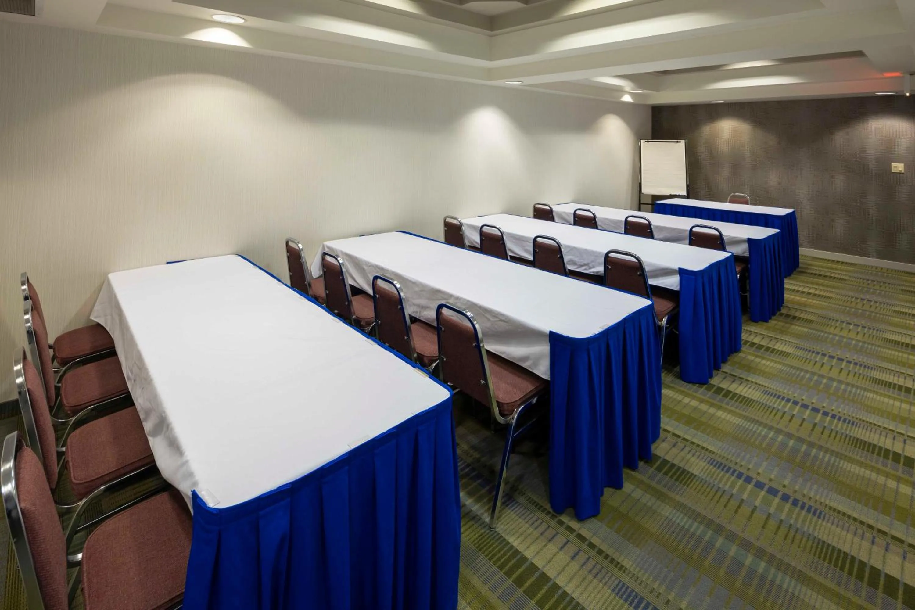 Banquet/Function facilities in Accent Inns Burnaby