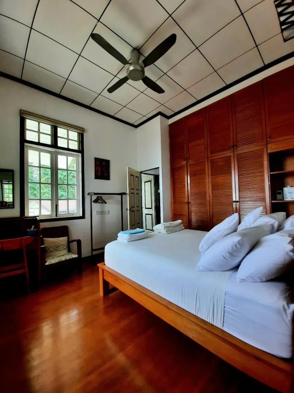 Bed in Hickory Penang Hill