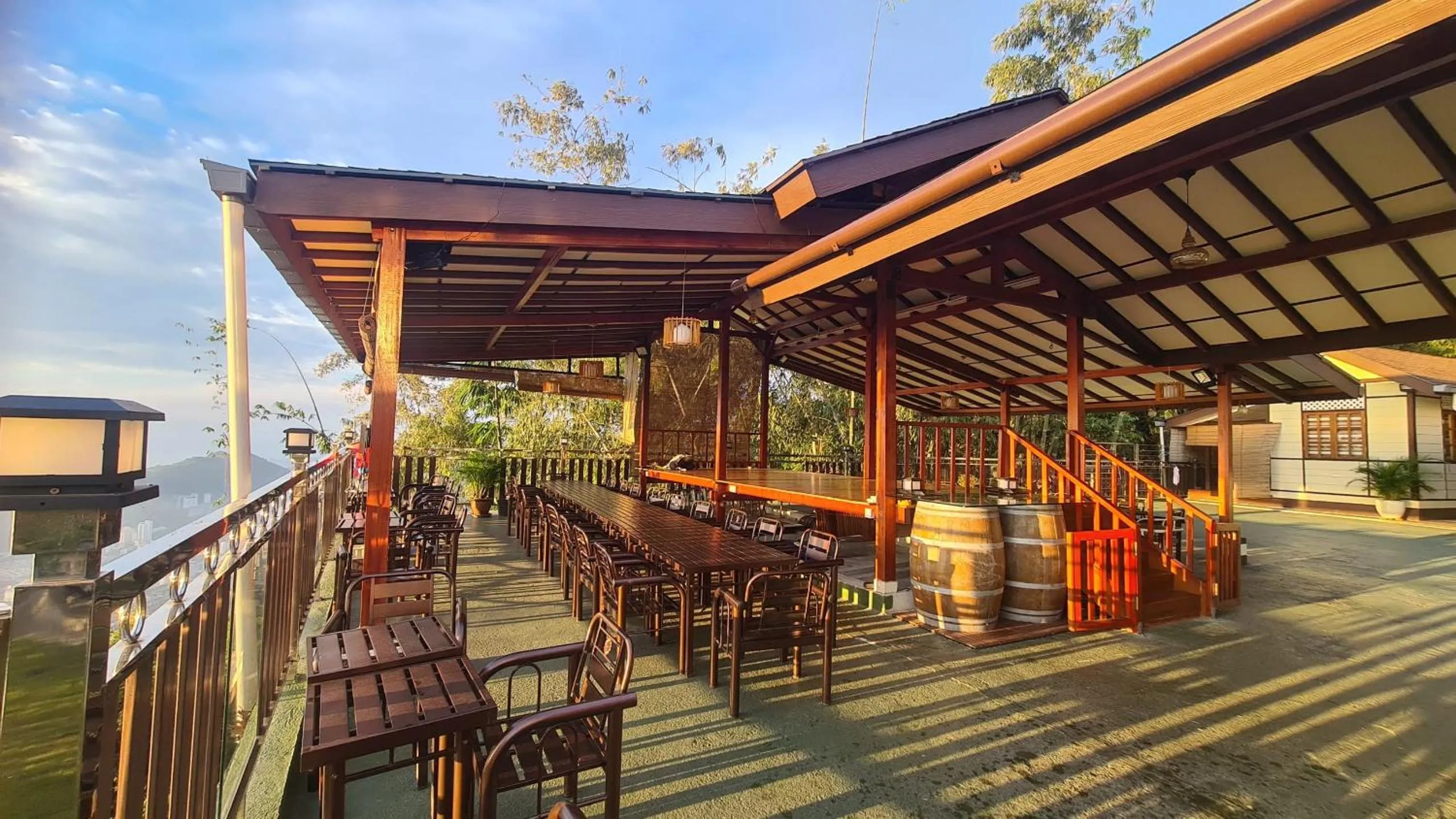 Restaurant/places to eat in Hickory Penang Hill