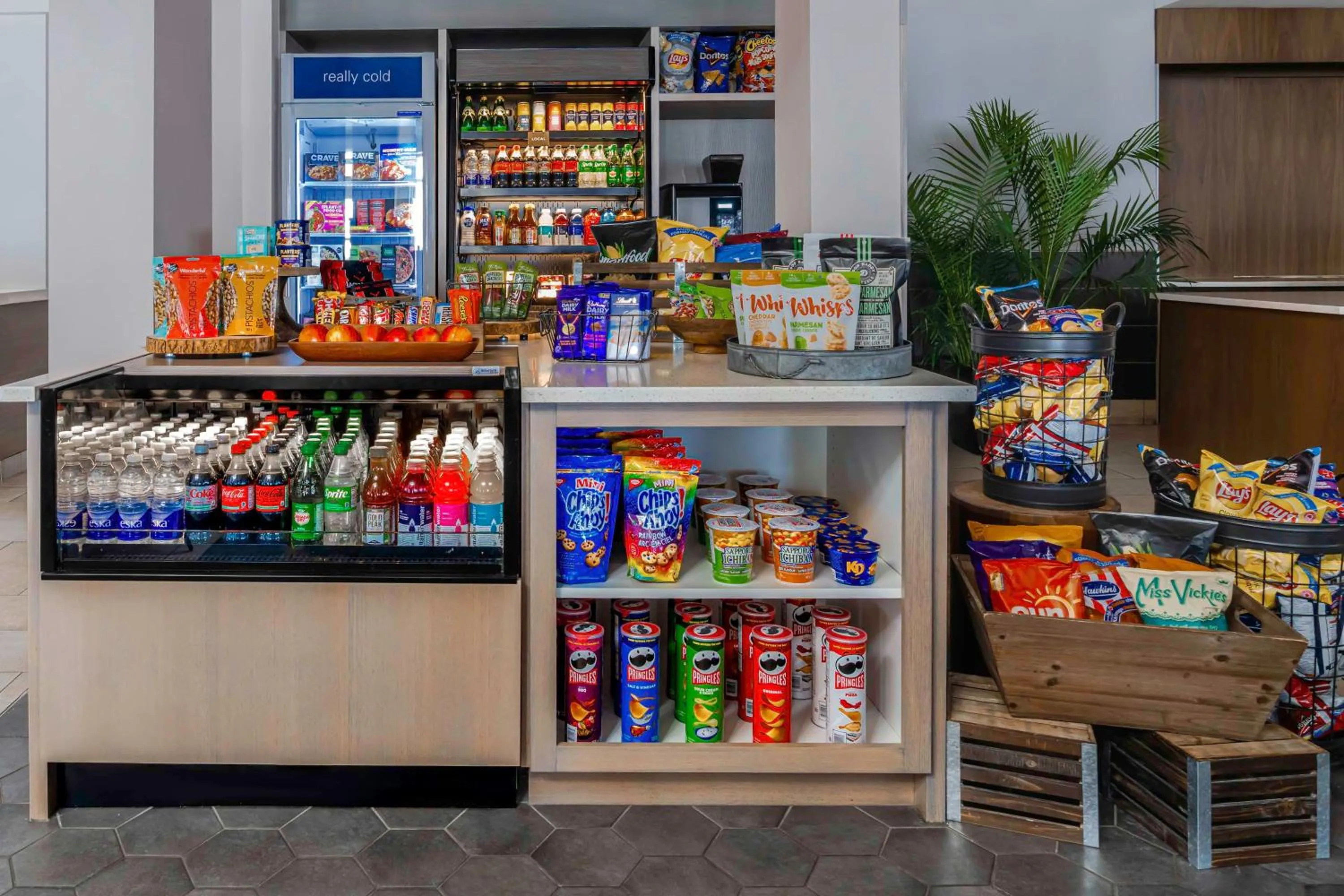 Restaurant/places to eat in Hilton Garden Inn Calgary Airport