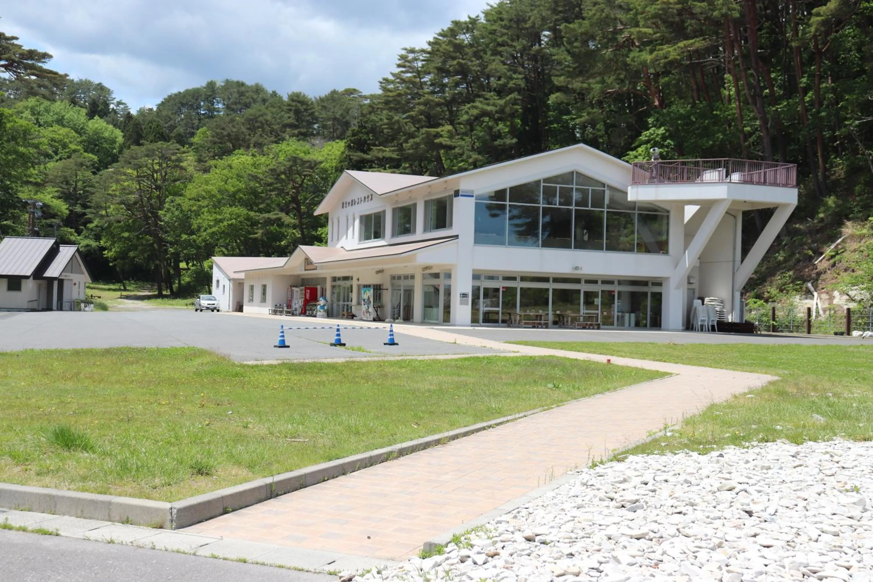 Nearby landmark in Hotel Omiya