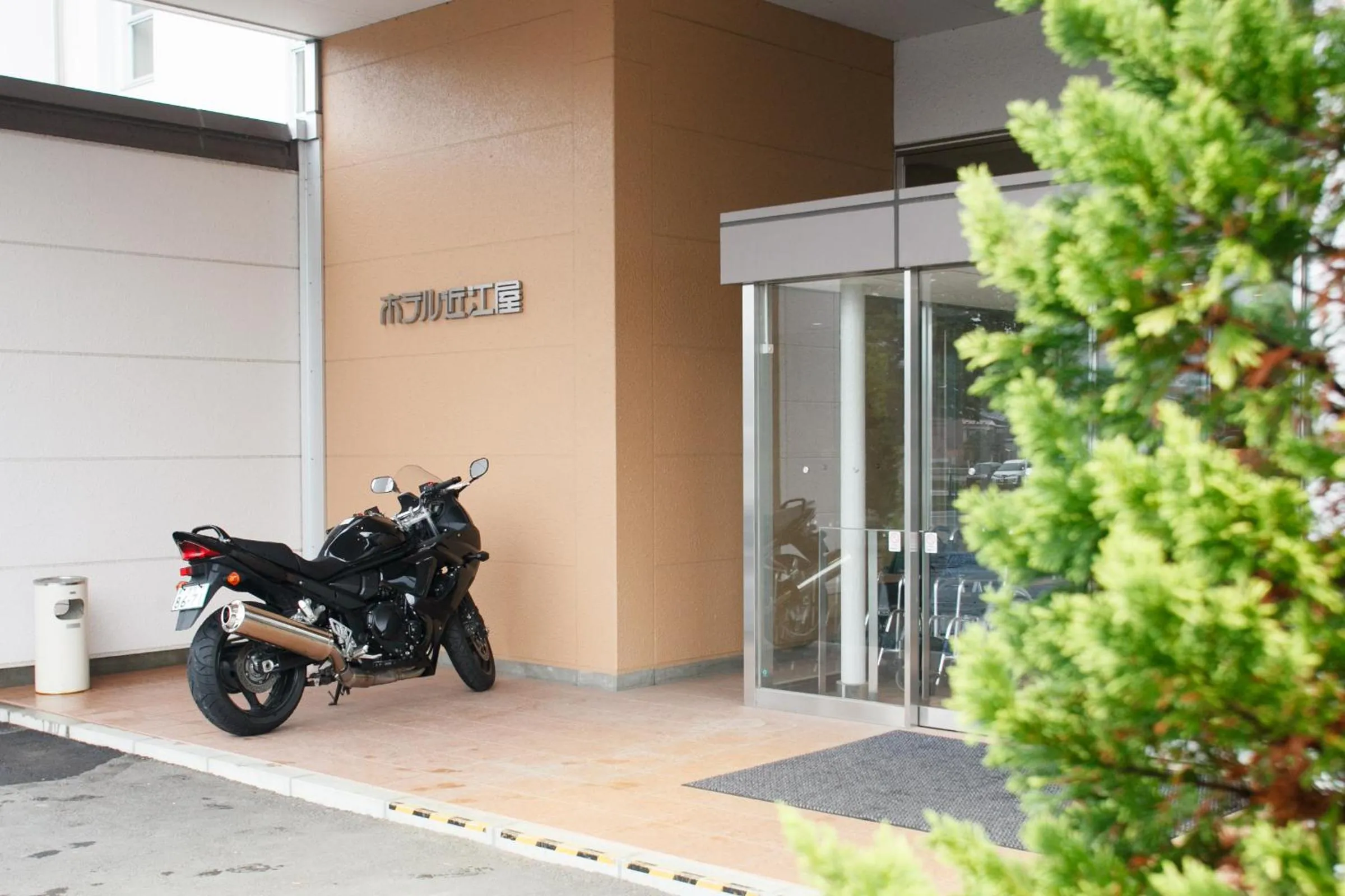 Facade/entrance in Hotel Omiya