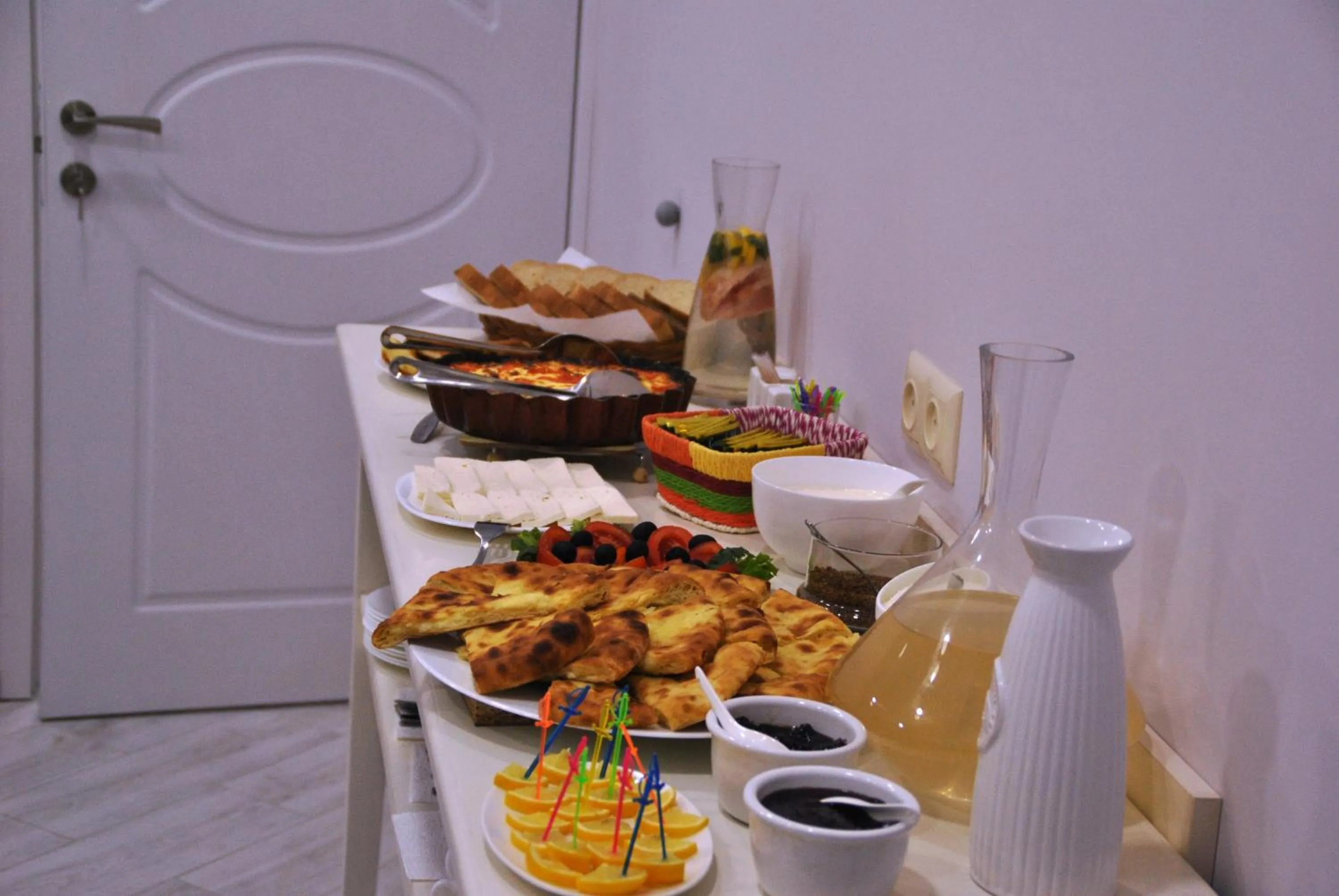 Food and drinks in Hotel Casa calda